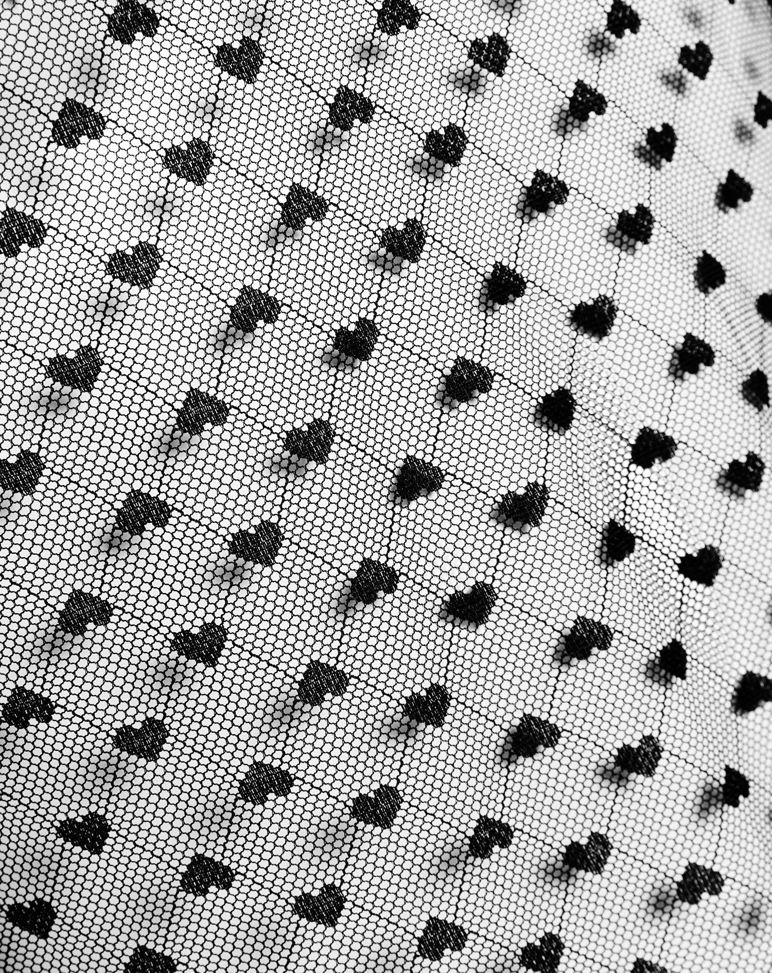 ALEXI HEART LACE TOP ZWART