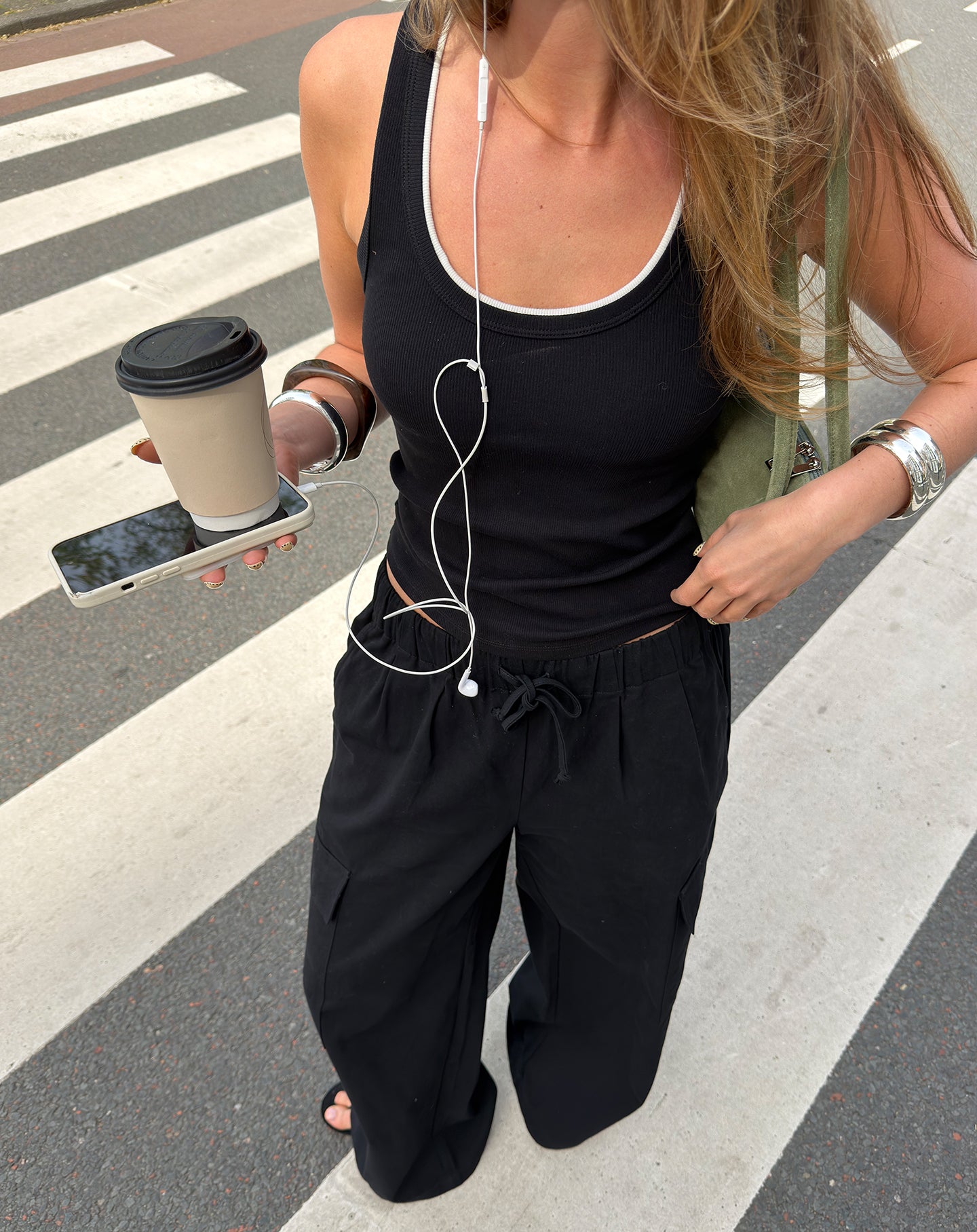 GIA WIDE LEG CARGO PANTS ZWART