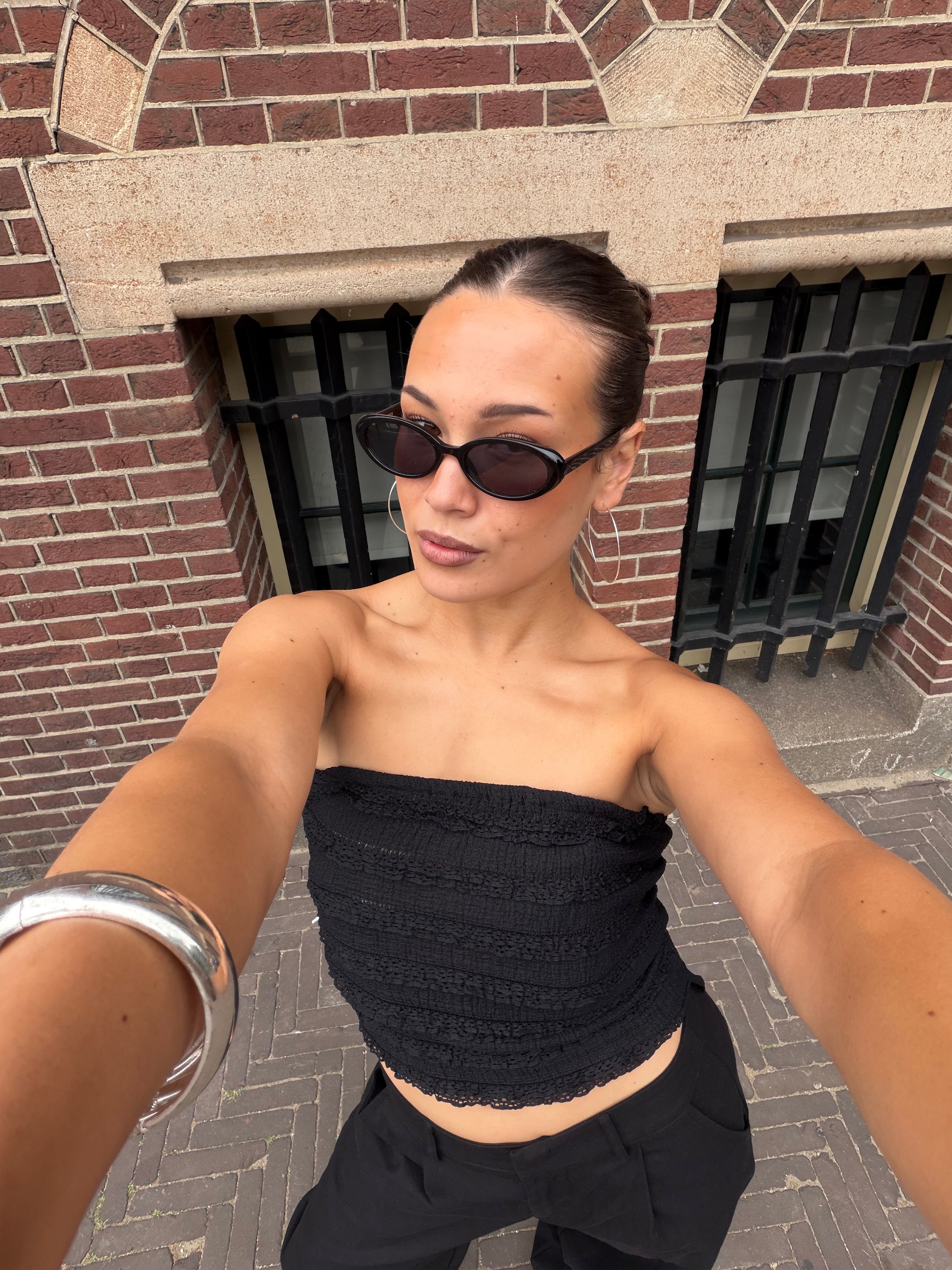 MICKY RUFFLE BANDEAU TOP ZWART