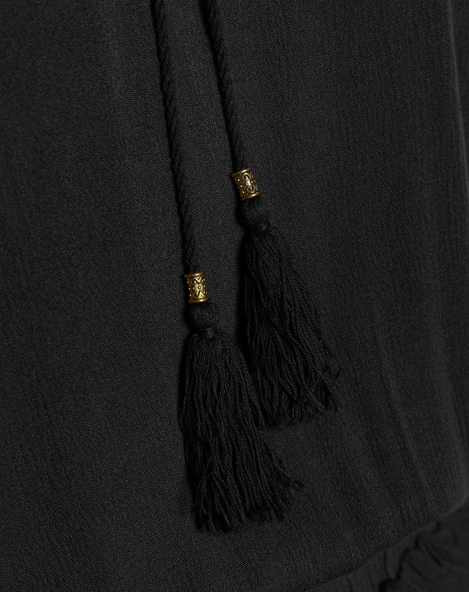 BECCA VISCOSE FRILL DRESS ZWART