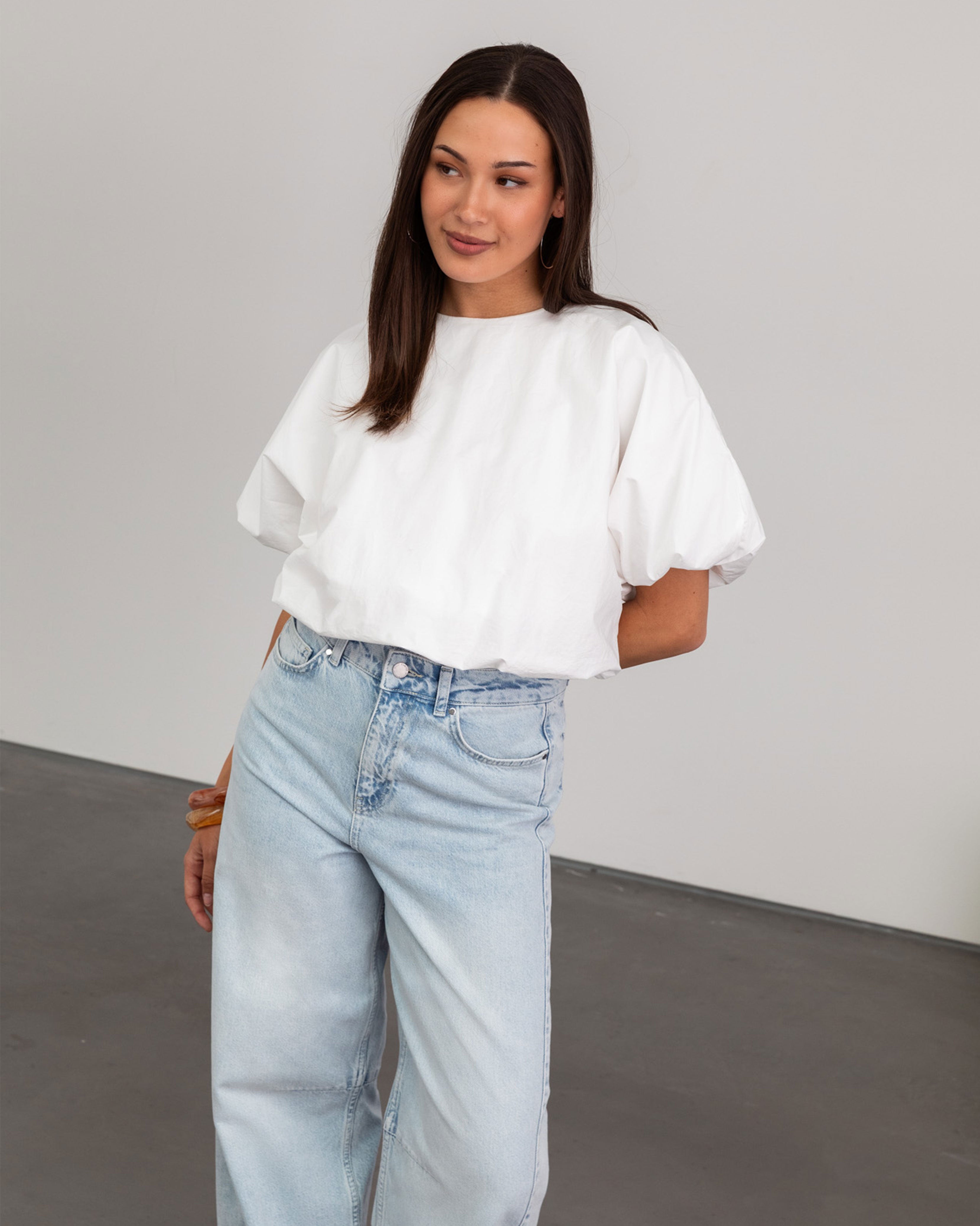 STEFFI BARREL LEG JEANS LIGHT BLUE
