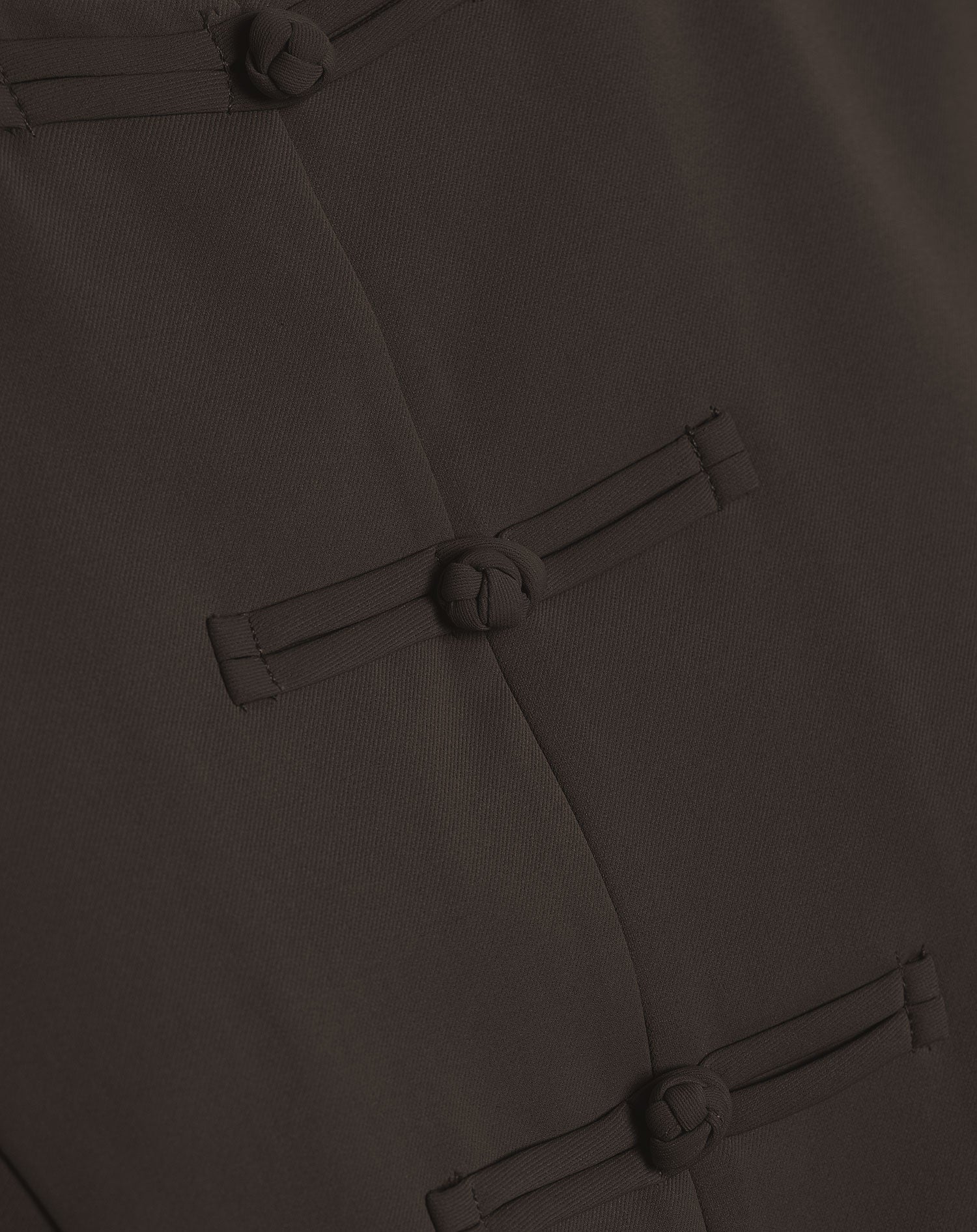 FLYNN MANDARIN GILET DONKERBRUIN