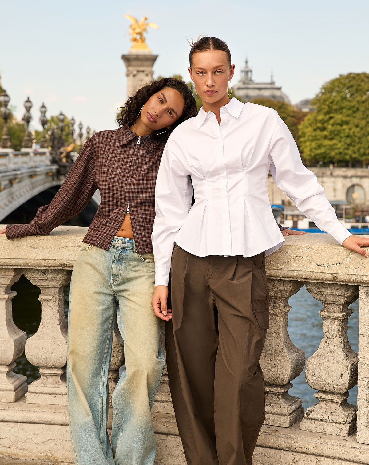 POPLIN PLEATED WAIST BLOUSE WIT