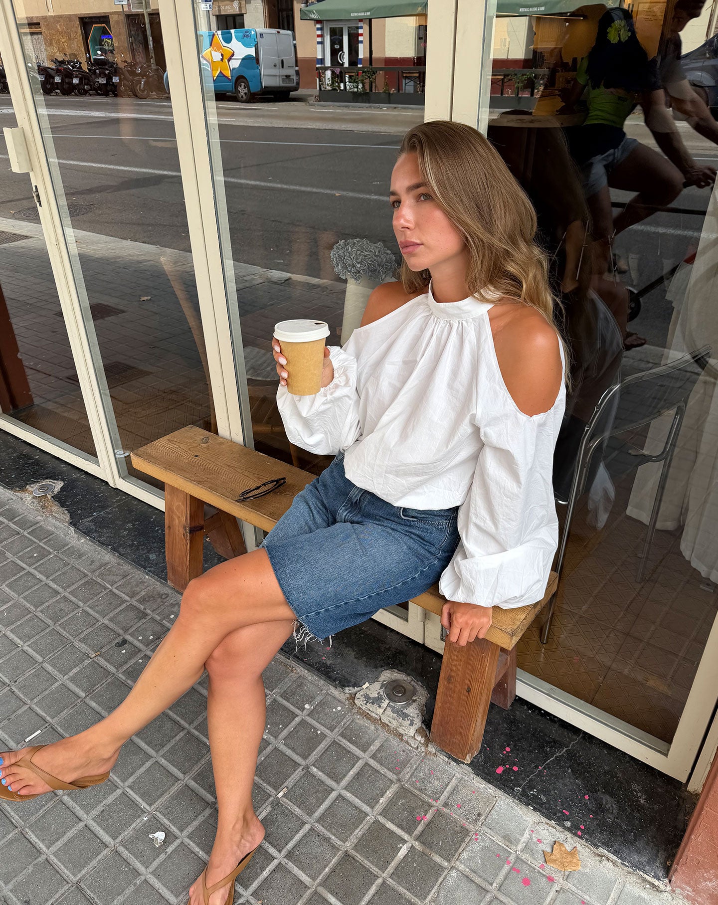 POPLIN CUT OUT SHOULDER BLOUSE WIT