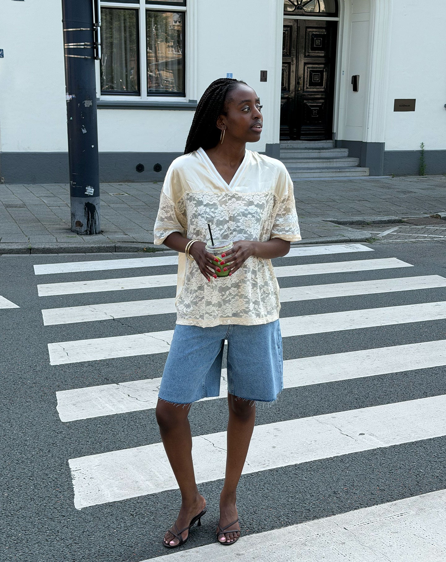 28 LACE SATIN TEE BOTERGEEL