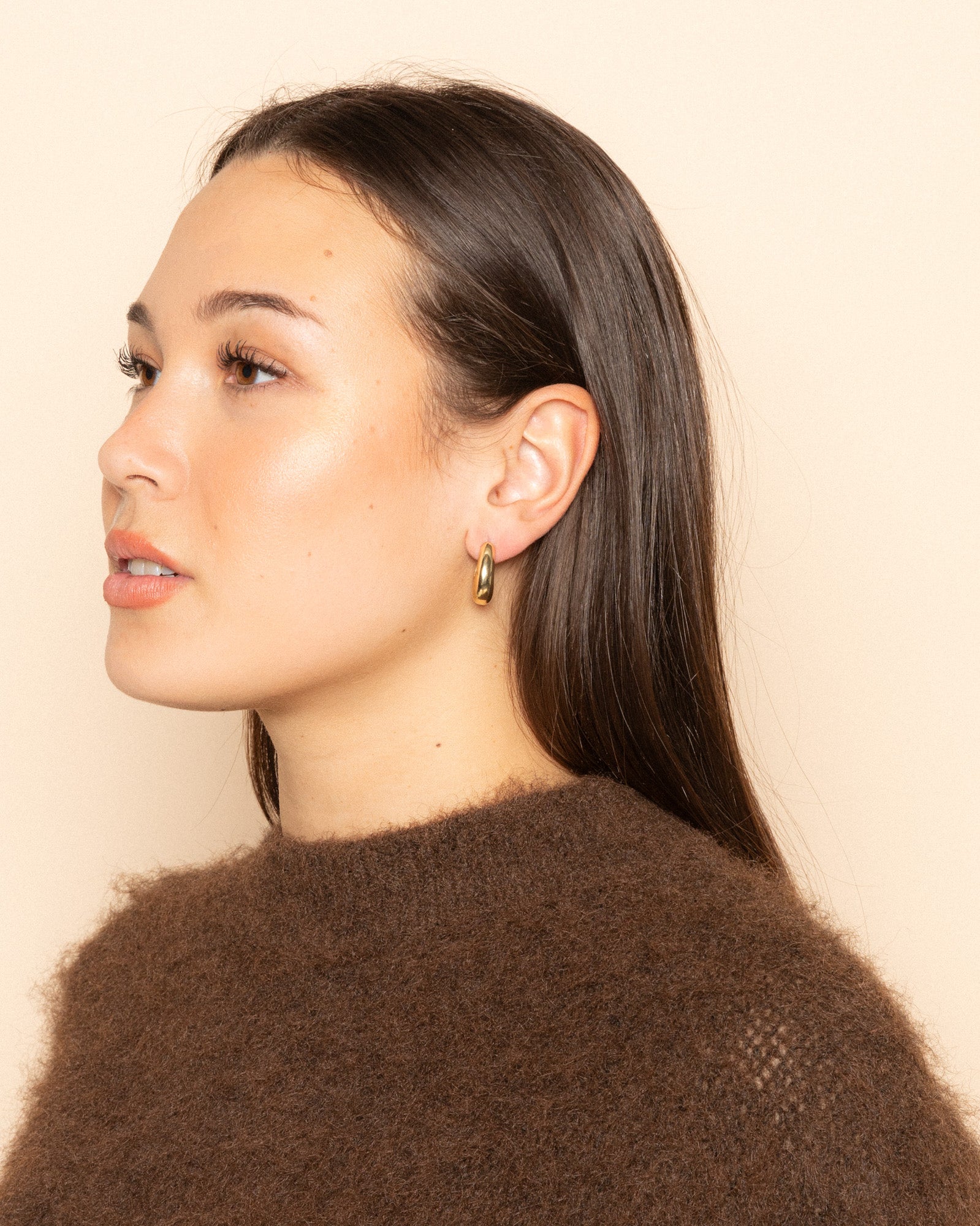 TEARDROP CHUNKY HOOP EARRINGS
