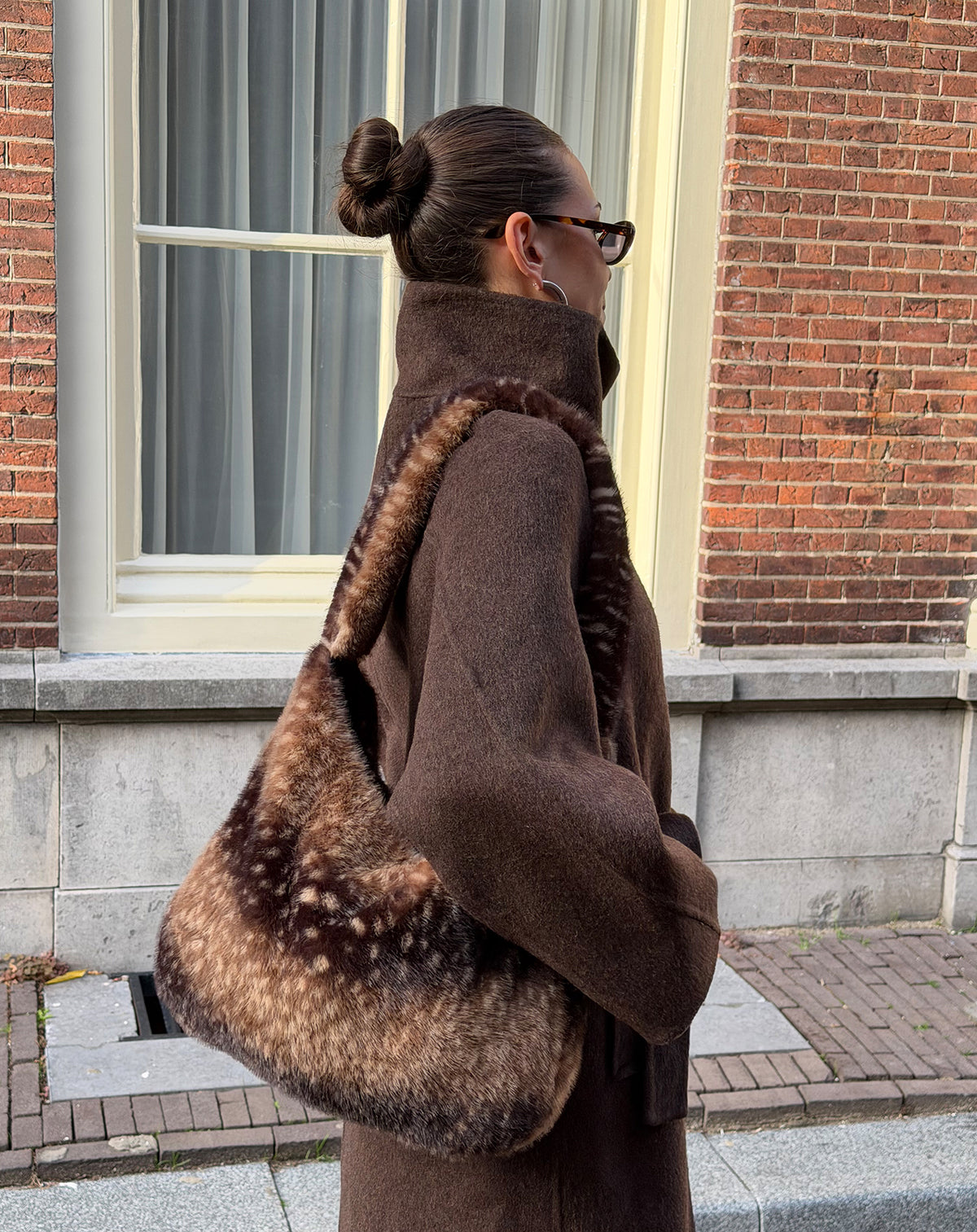 FAUX FUR DEER PRINT BAG BROWN