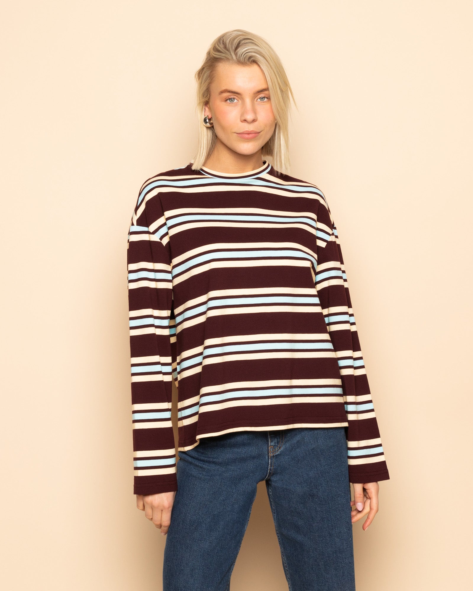 LAINE STRIPED LONG SLEEVE OVERSIZED TEE BURGUNDY