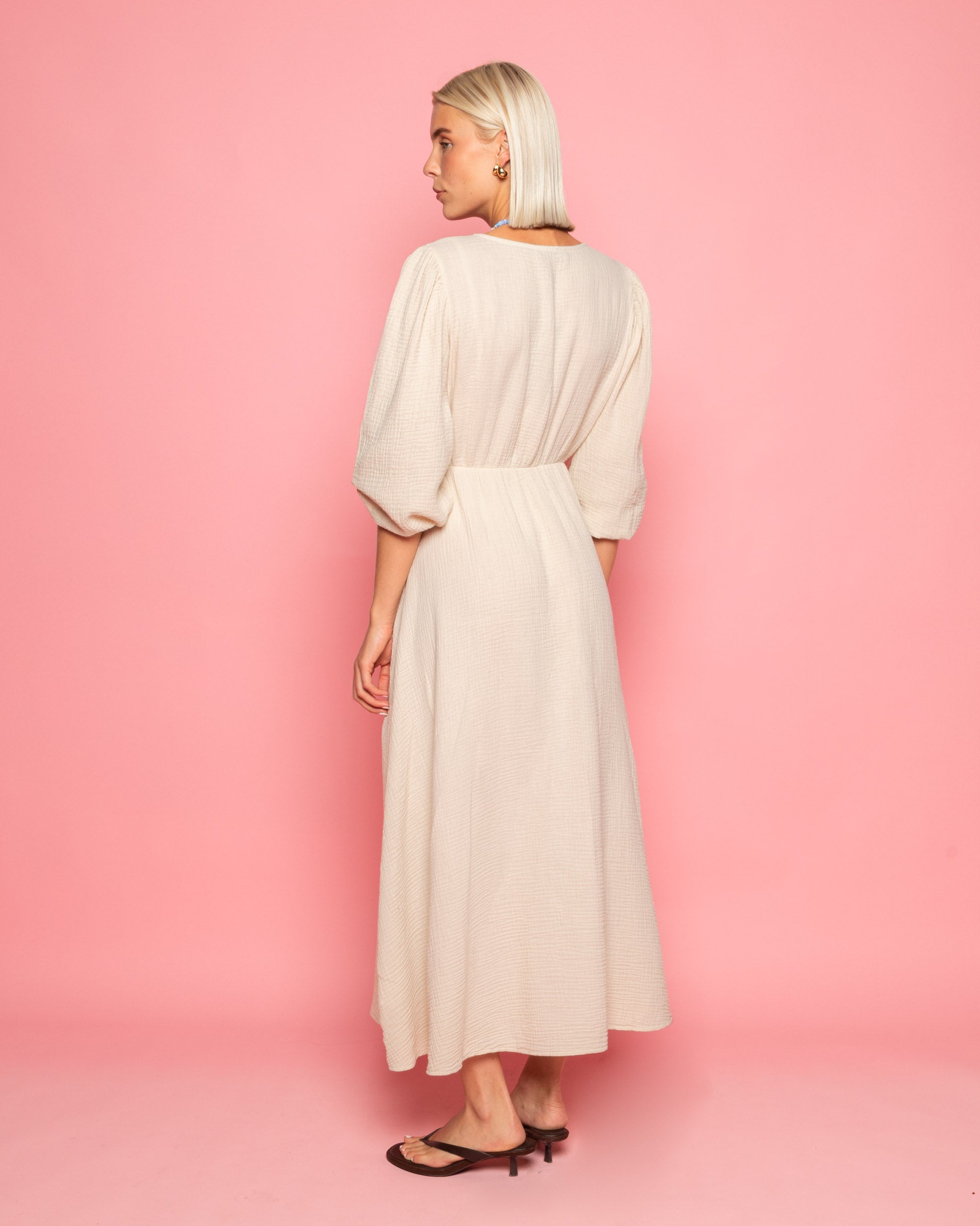 VEERLE MOUSSELINE MAXI DRESS ZAND