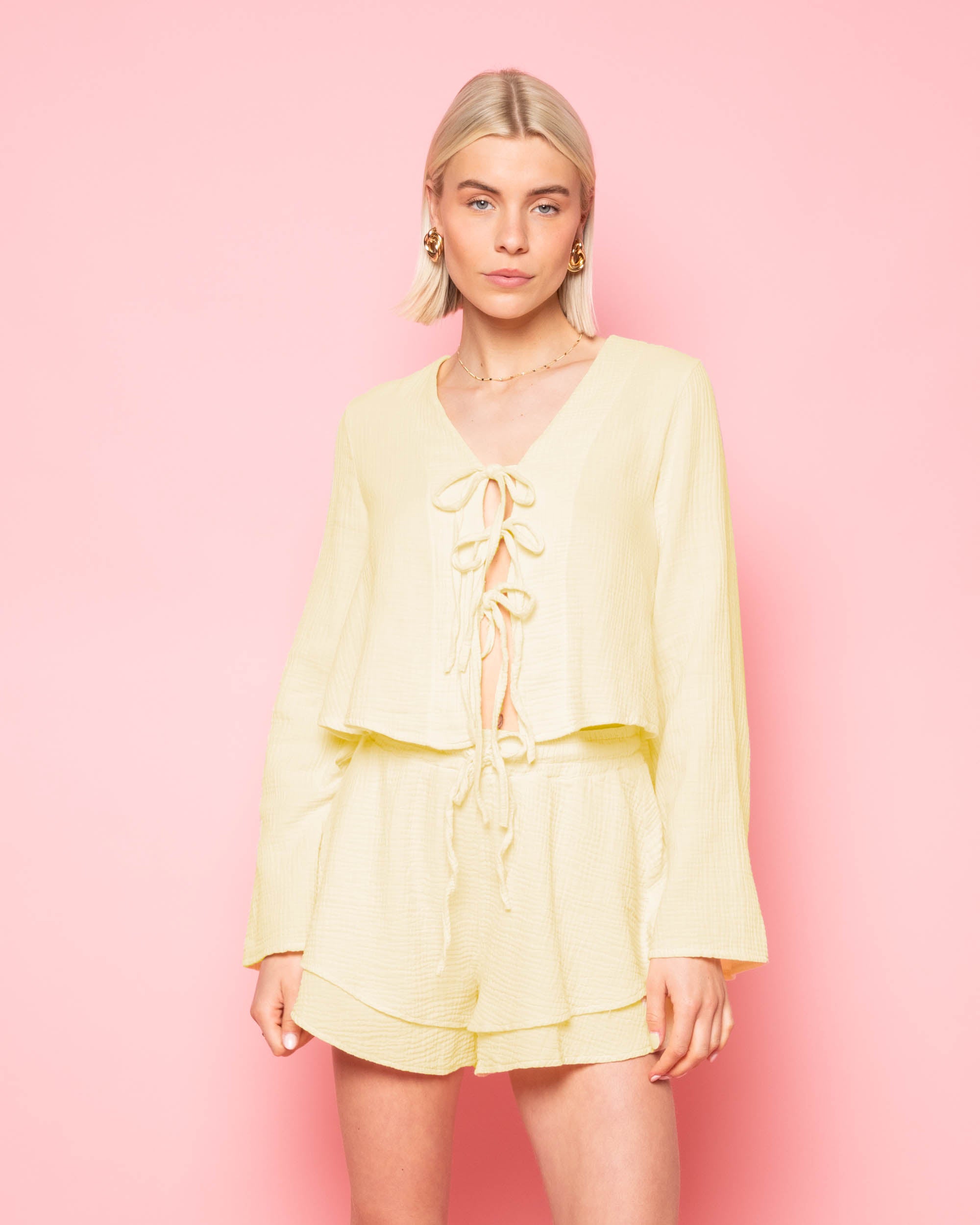 TARA MOUSSELINE SHORTS BUTTER YELLOW
