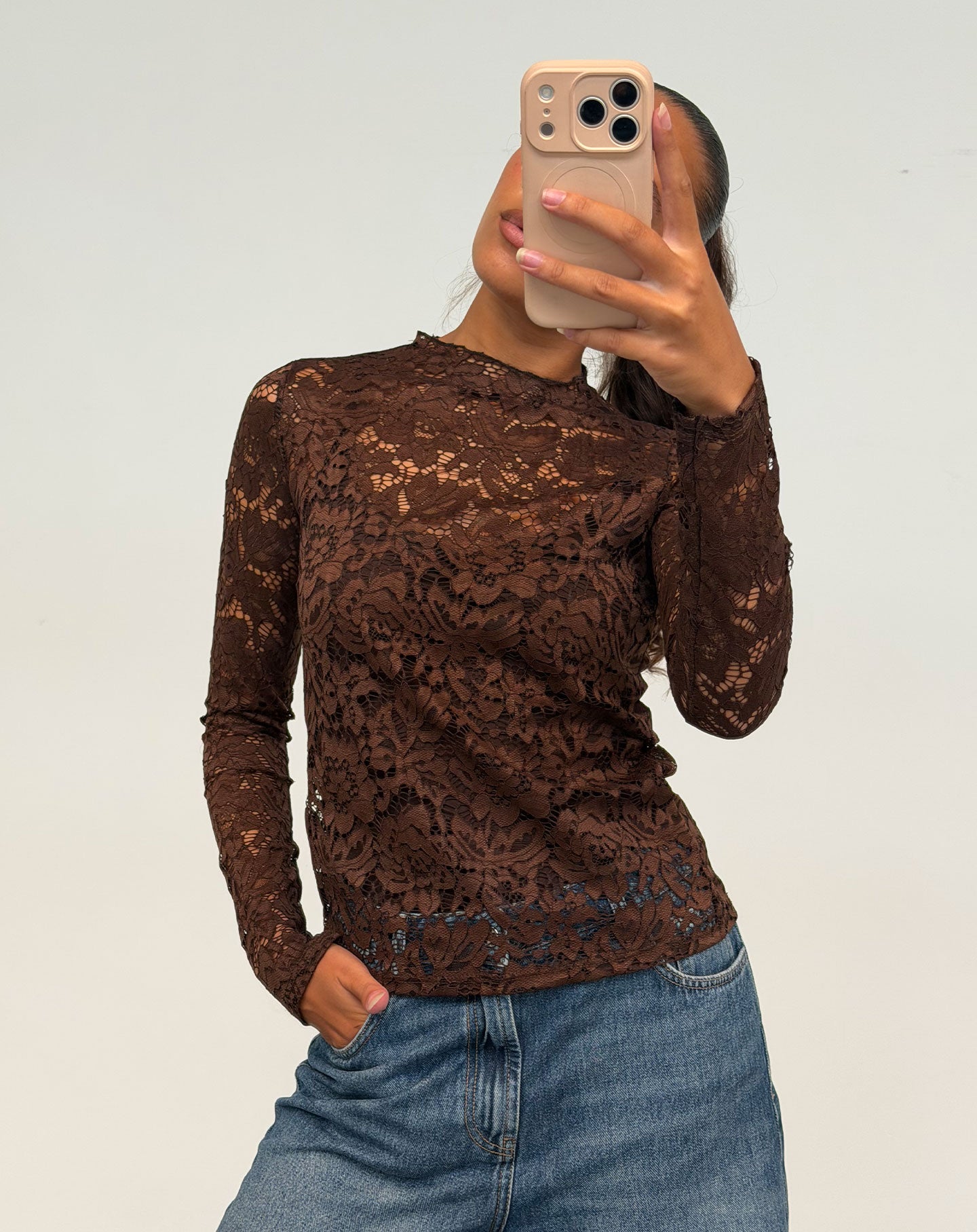 FLOWER LACE TOP BROWN
