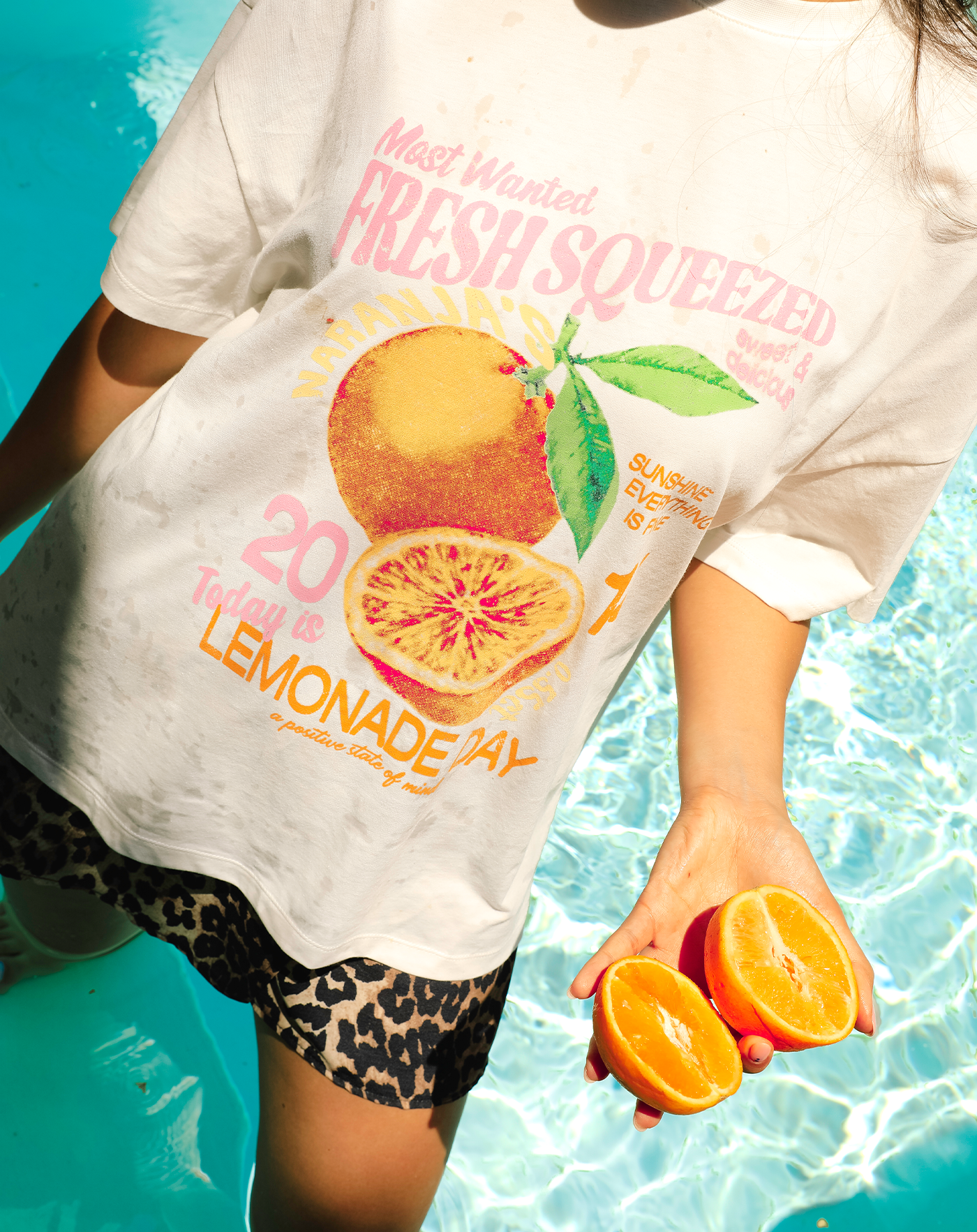 FRESH SQUEEZED OVERSIZED TEE CREAM