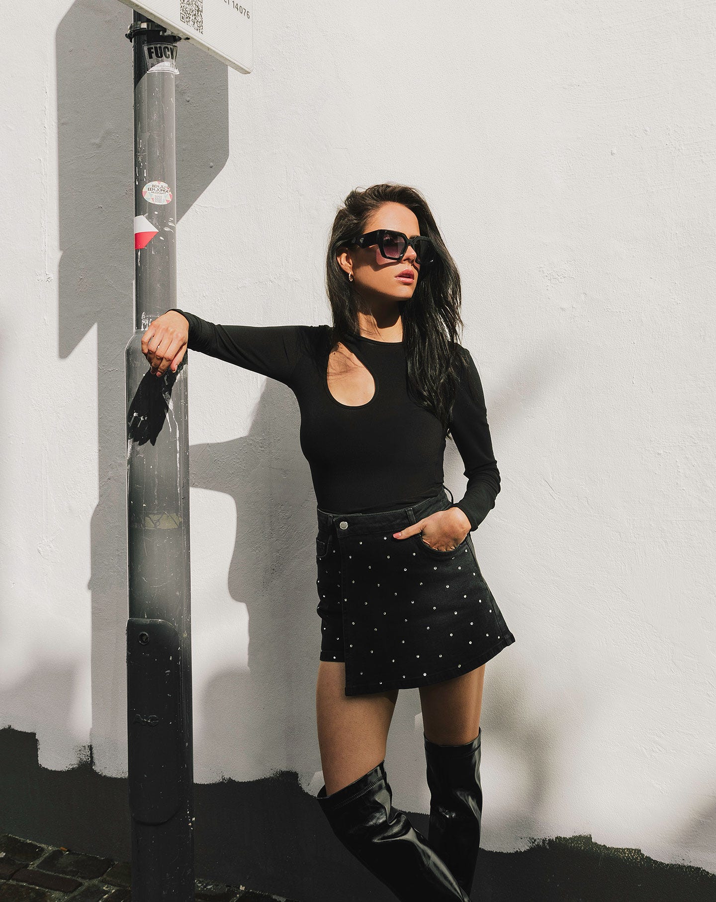 DIAMOND STUDS SKORT DARK GREY