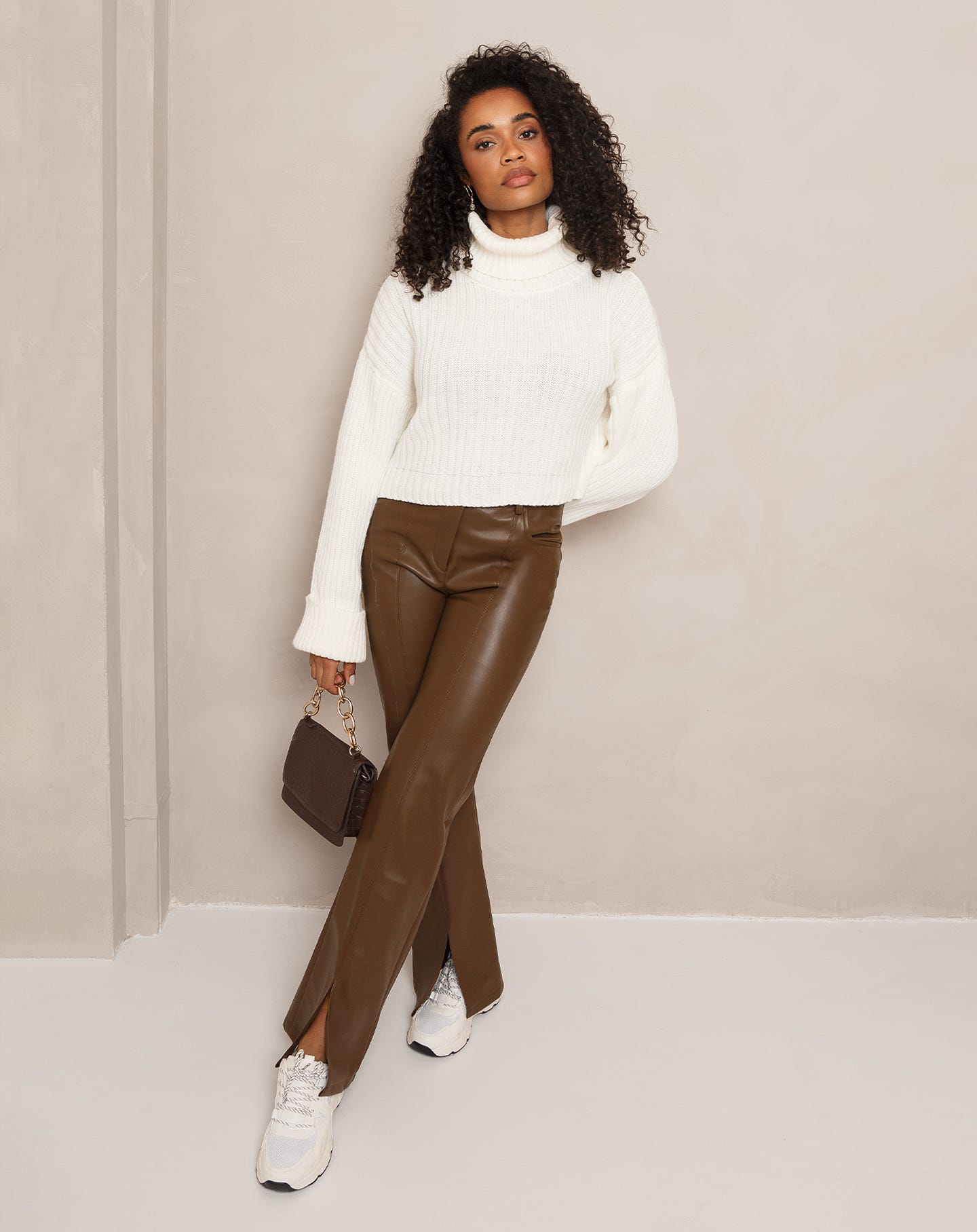 CHUNKY SLEEVES CROPPED KNIT CREAM