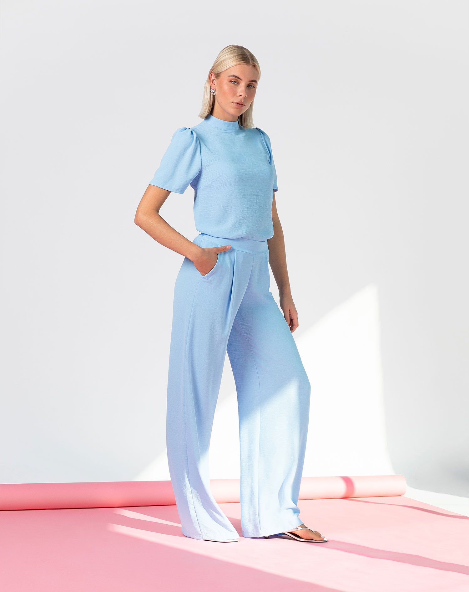 JULIE PANTALON LICHTBLAUW