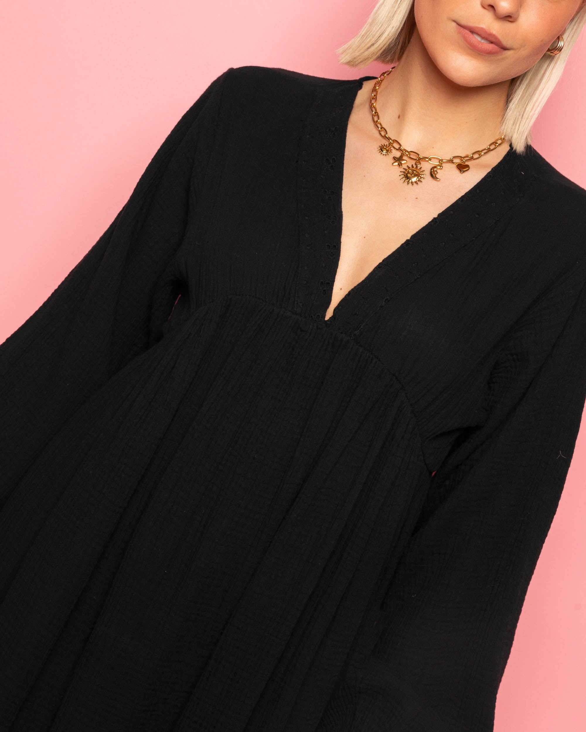 MOUSSELINE FLOWER TAPE MAXI DRESS ZWART