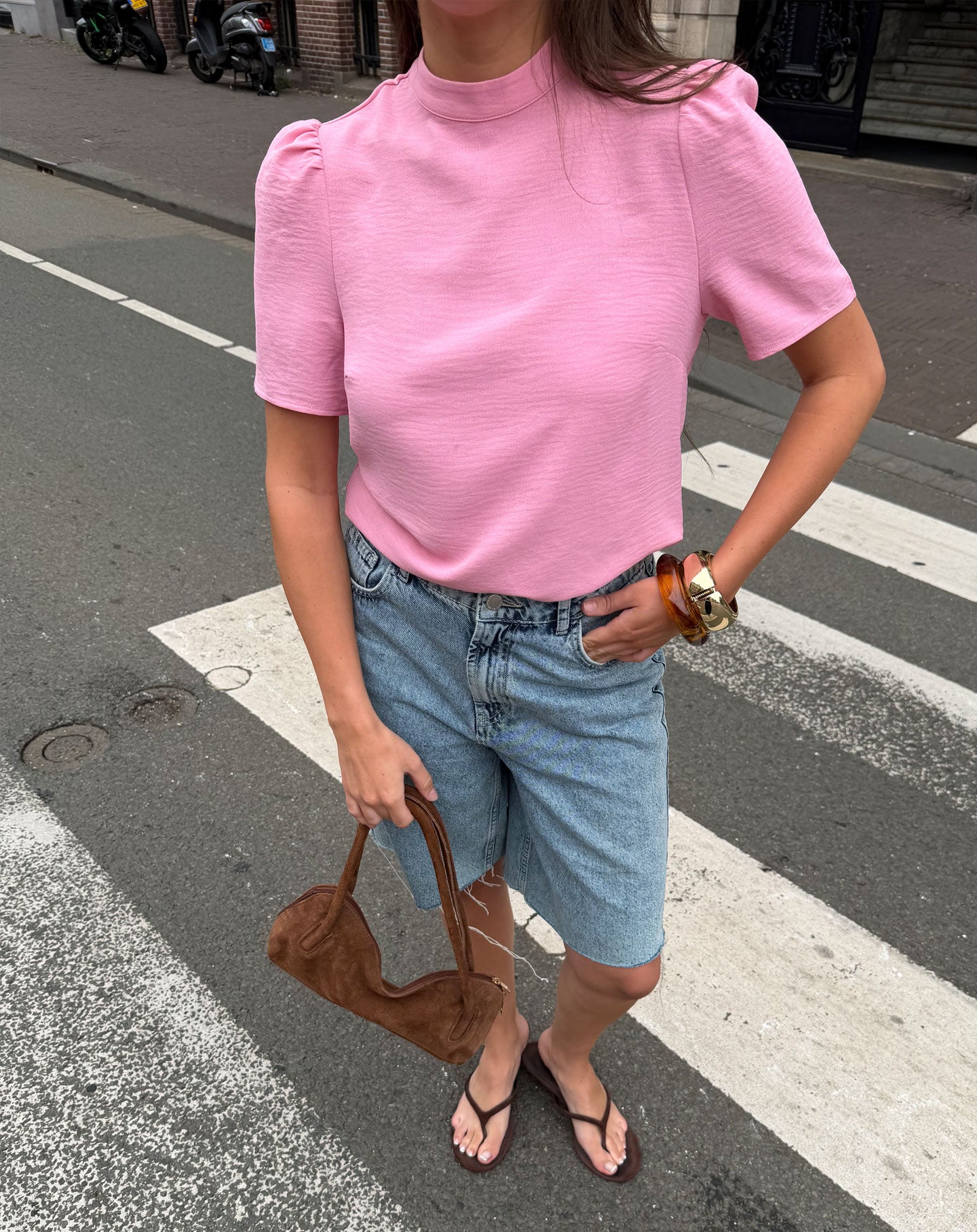 JULIE SHORT SLEEVE TOP HARD PINK