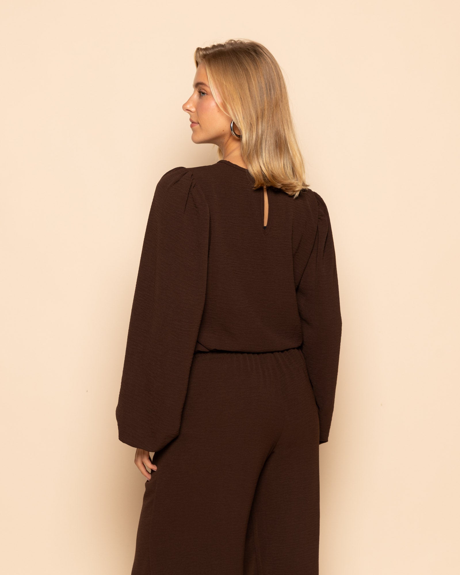 JULIE PUFF LONG SLEEVE TOP BRUIN