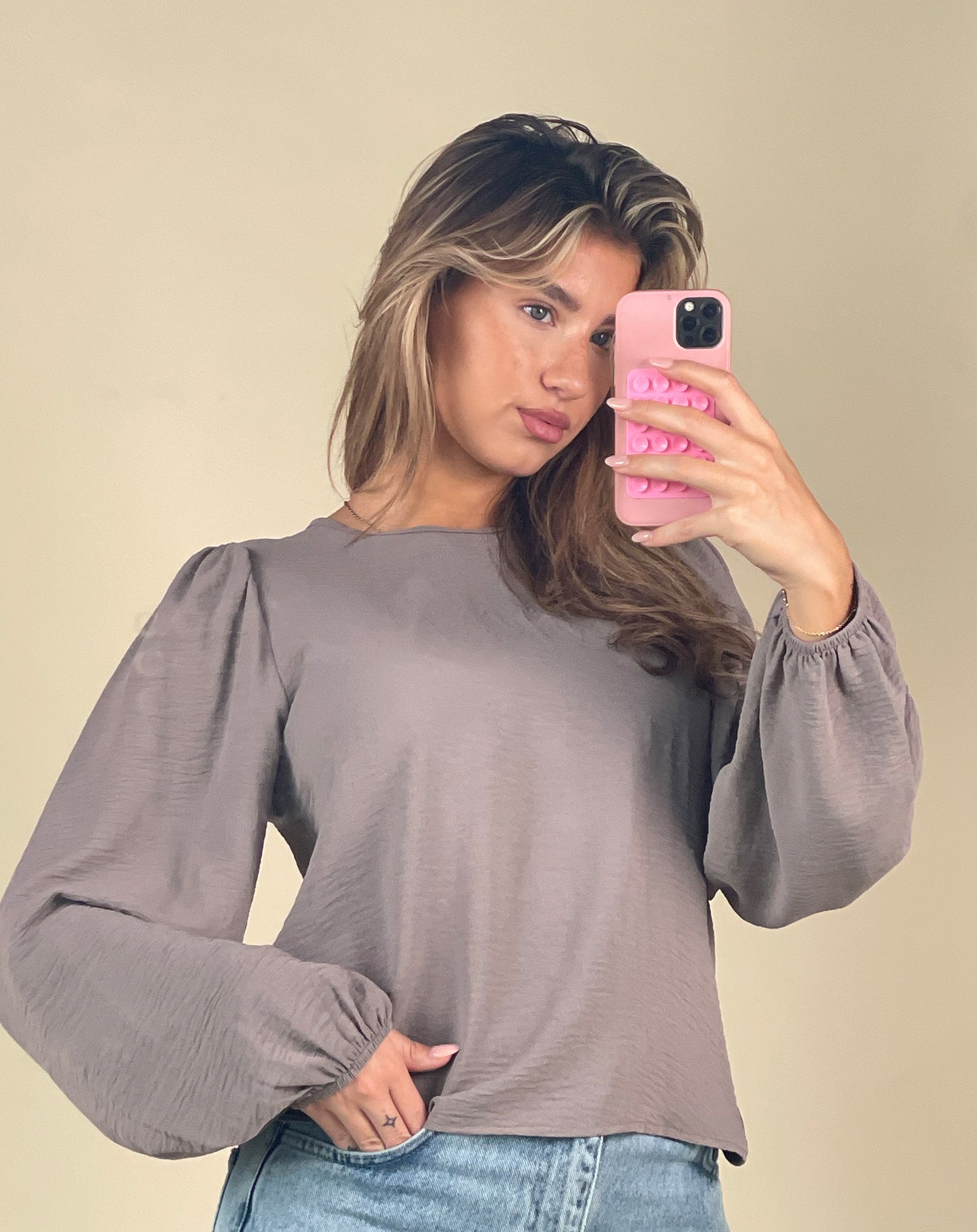 JULIE PUFF LONG SLEEVE TOP STONE