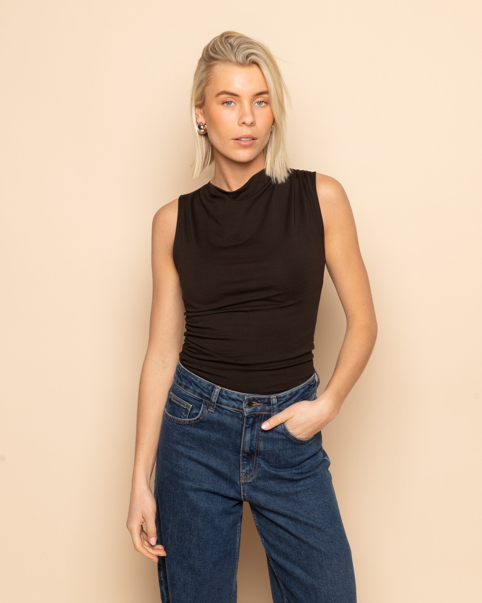 TAMAR DRAPED TOP DARK BROWN