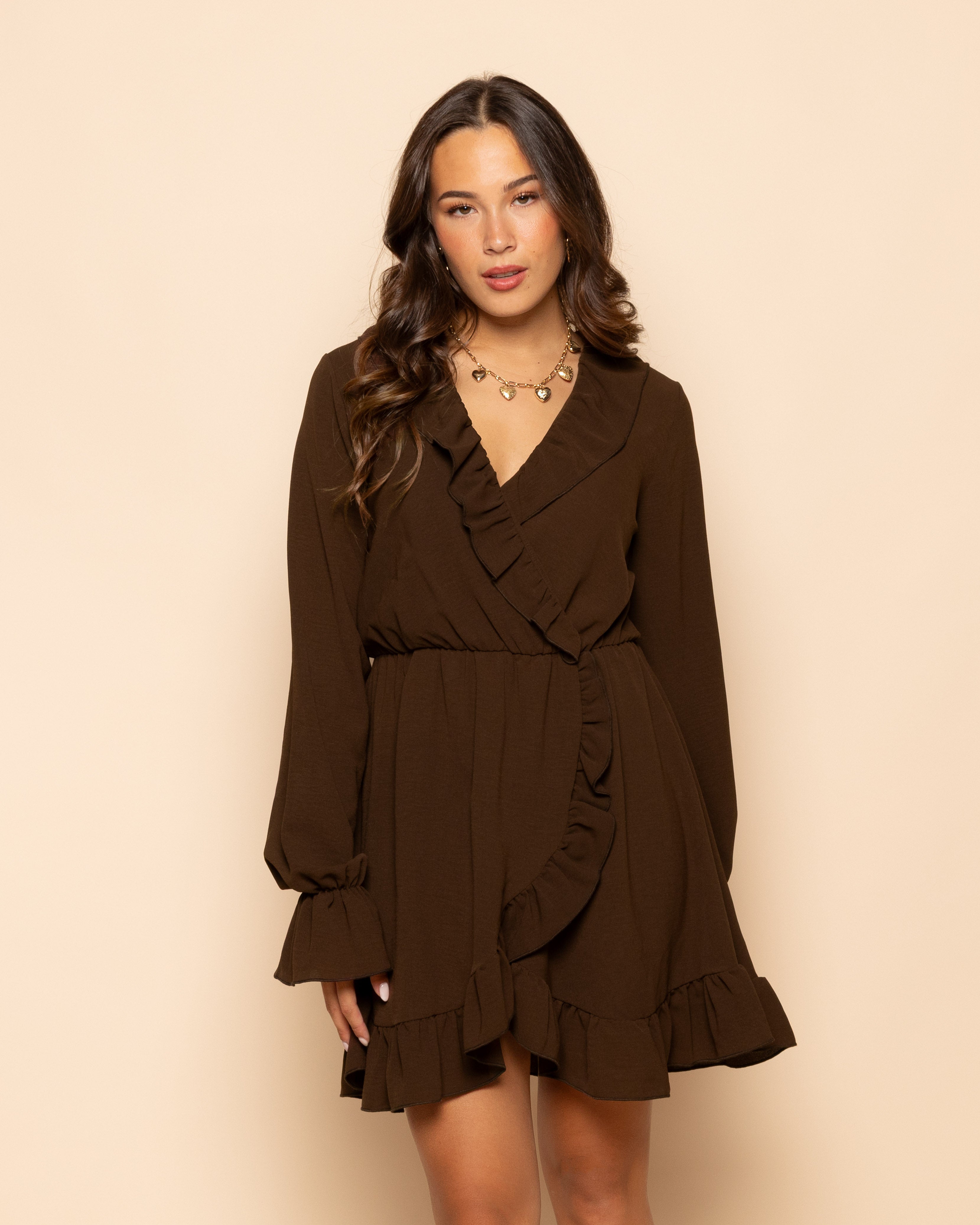 JULIE RUFFLE V-NECK WRAP DRESS BRUIN