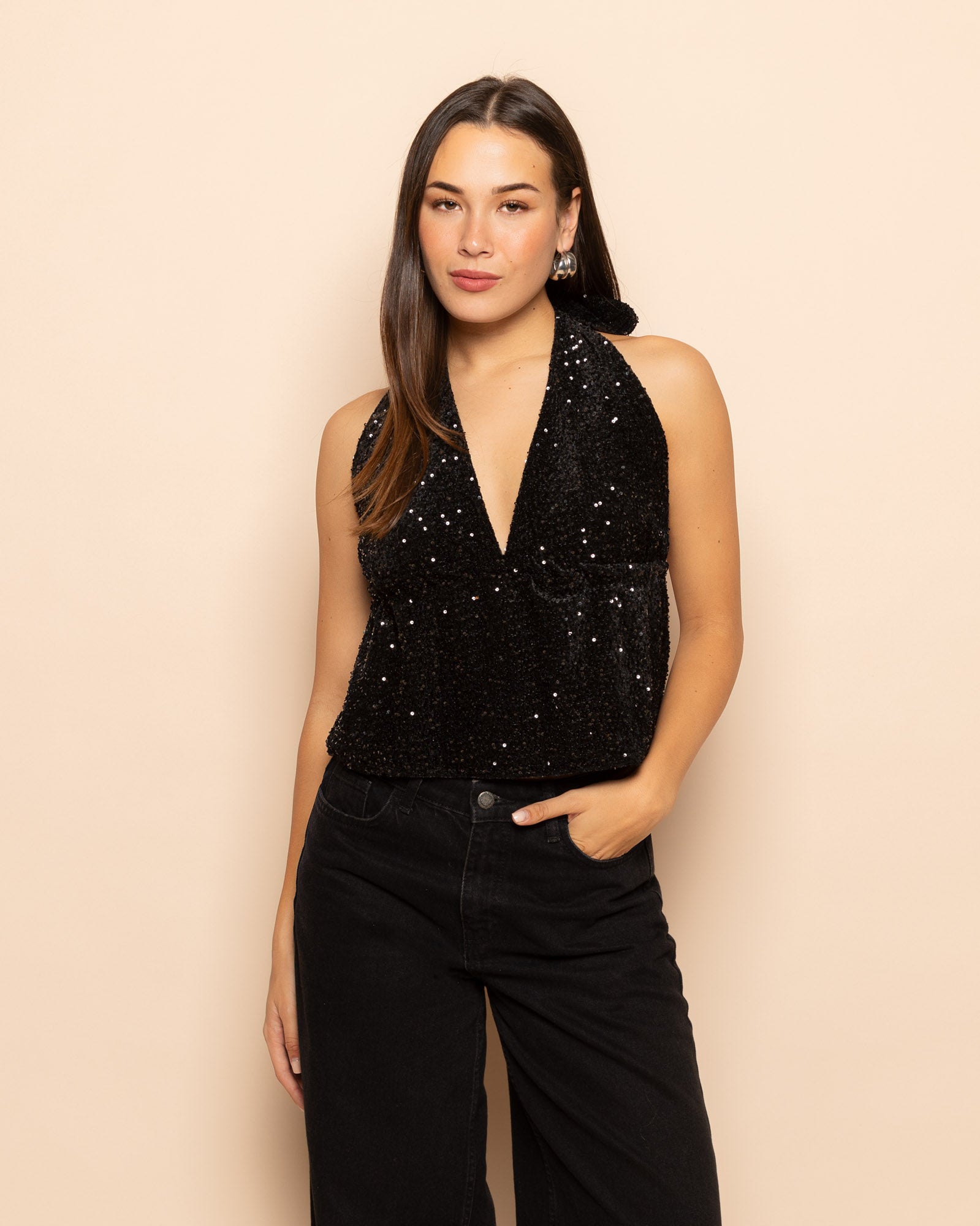 VELVET SEQUINS HALTER TOP ZWART