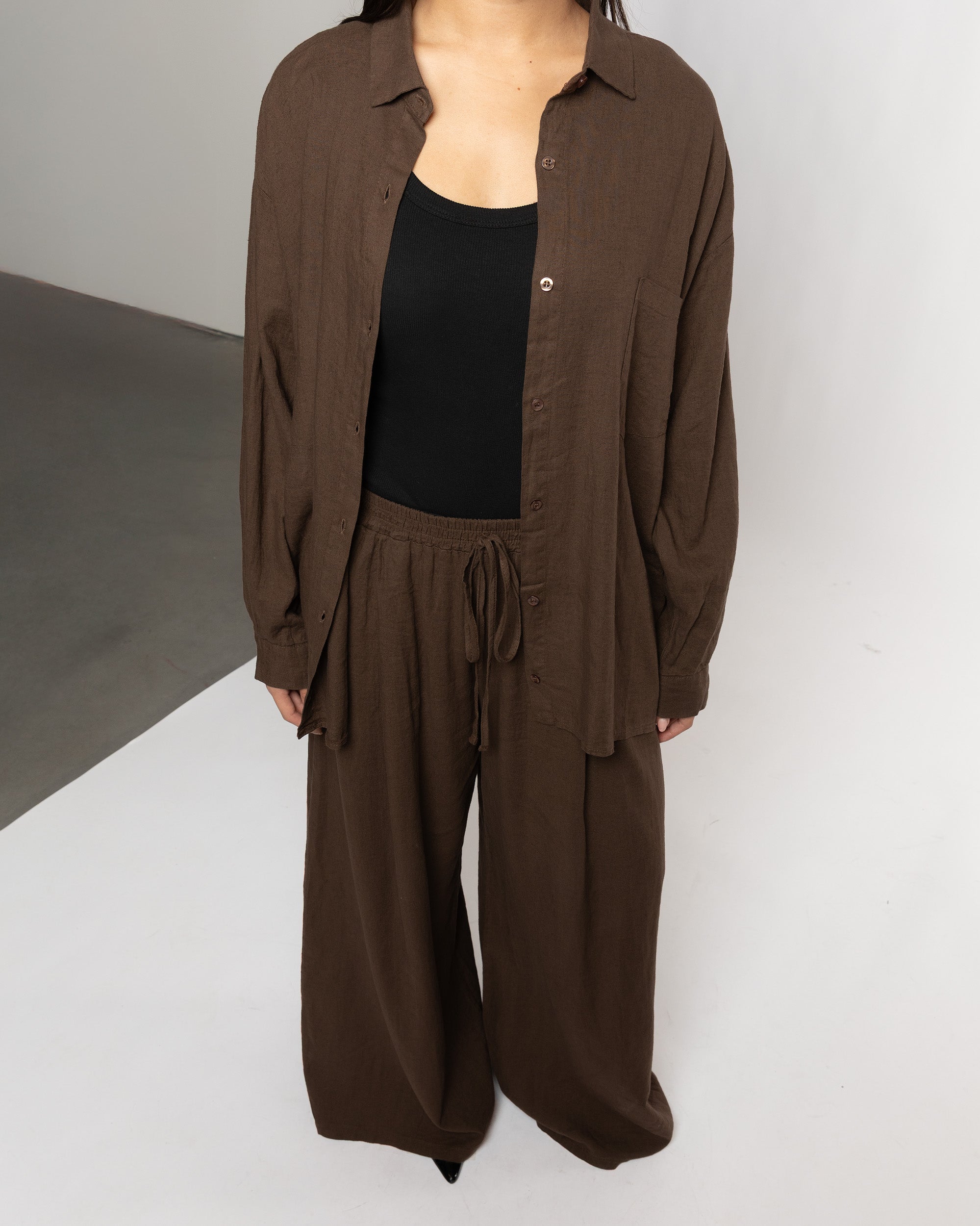 CARMEN LINEN OVERSIZED BLOUSE BRUIN