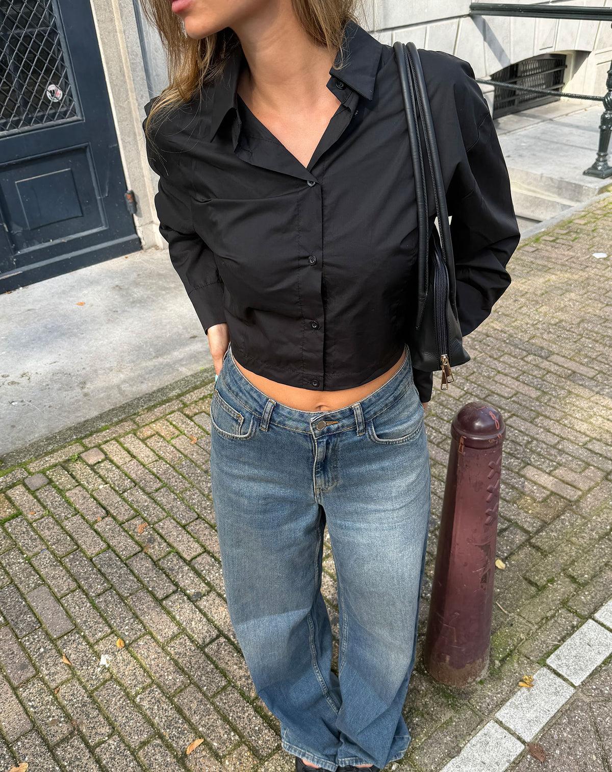 CROPPED POPLIN BLOUSE ZWART