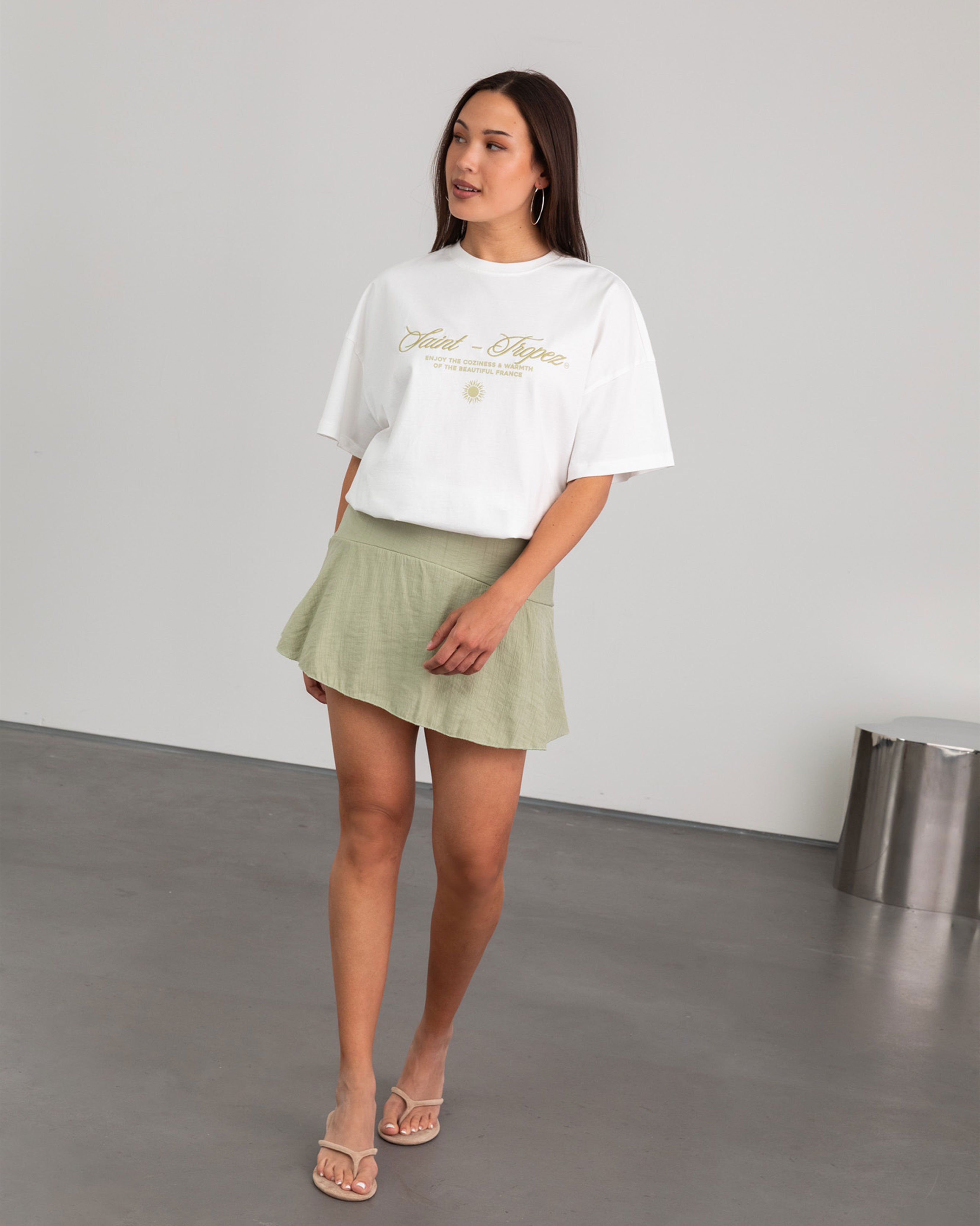 SAINT TROPEZ EMBROIDERY OVERSIZED TEE CRÈME