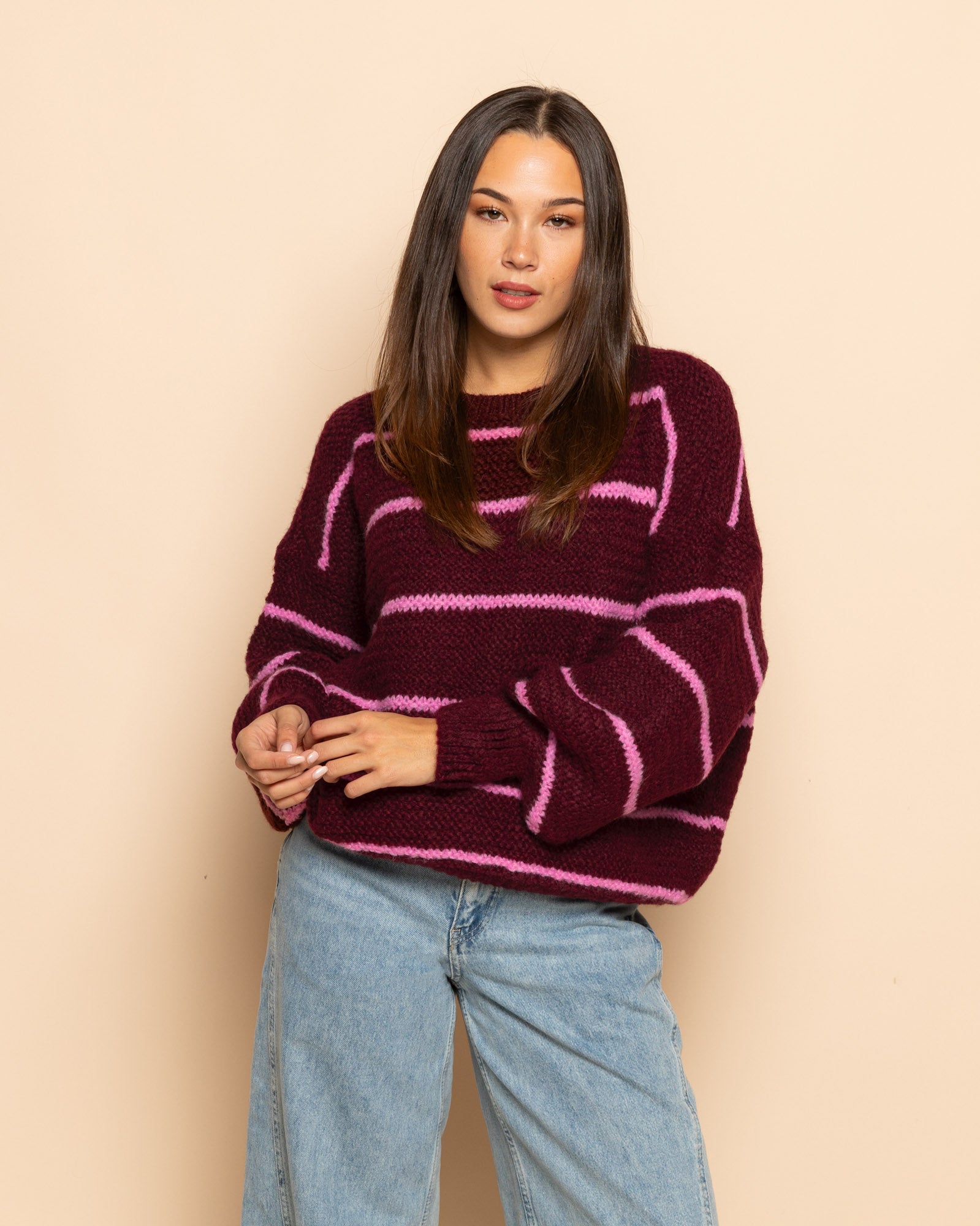 AIMEE SMALL STRIPE KNIT BURGUNDY