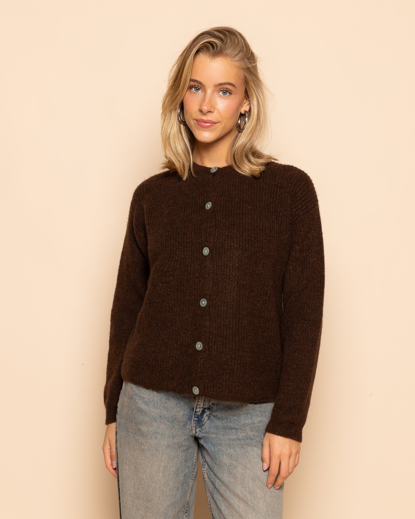 AMARA BOUCLE CARDIGAN BRUIN