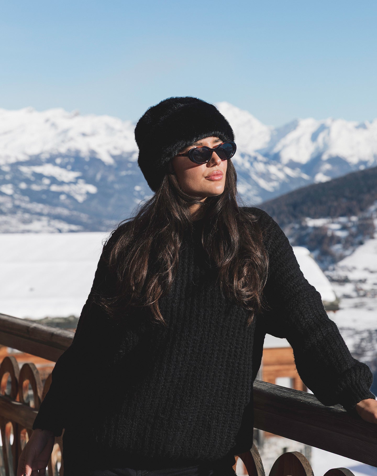 CLEO BOXY KNIT ZWART