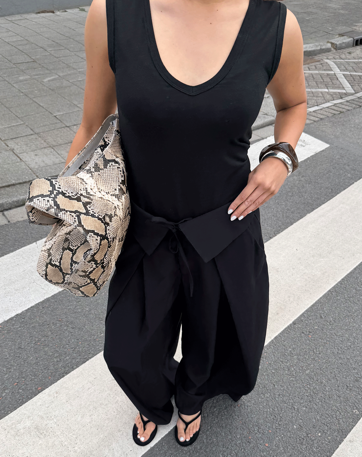 YASMIN OVERLAP PANTALON BLACK