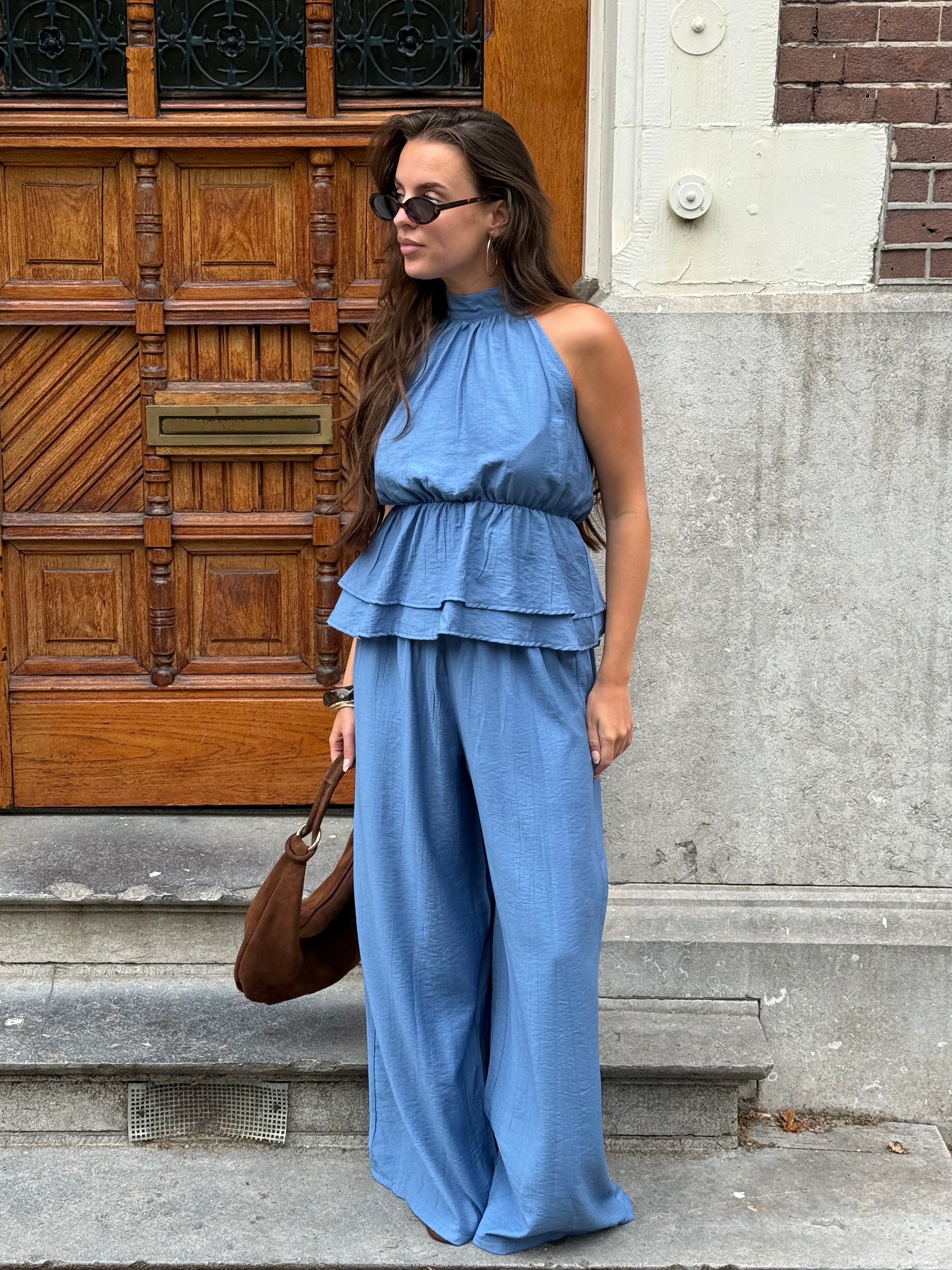 HALLY RUFFLE HALTER TOP BLAUW