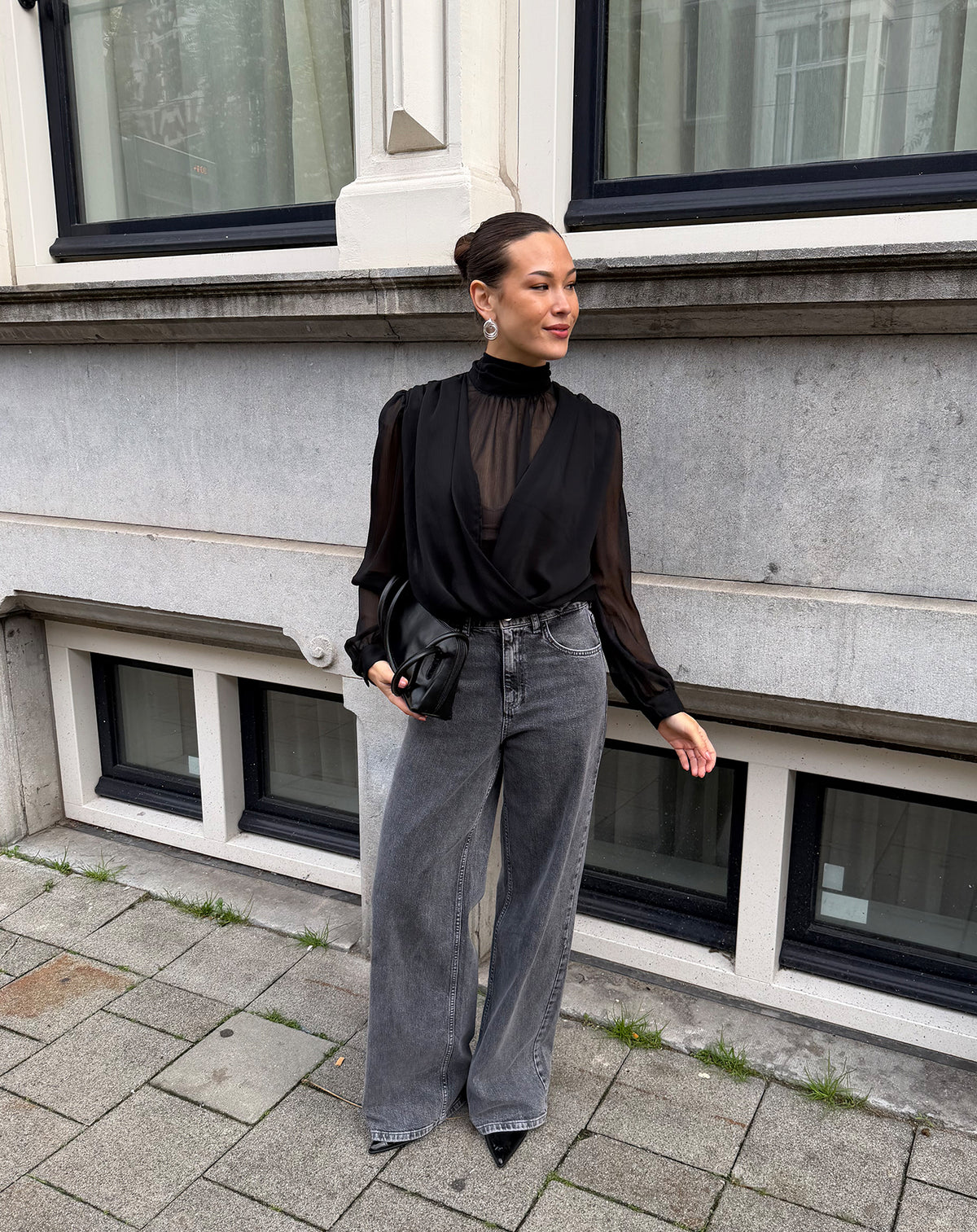 CHIFFON DRAPED TOP BLACK