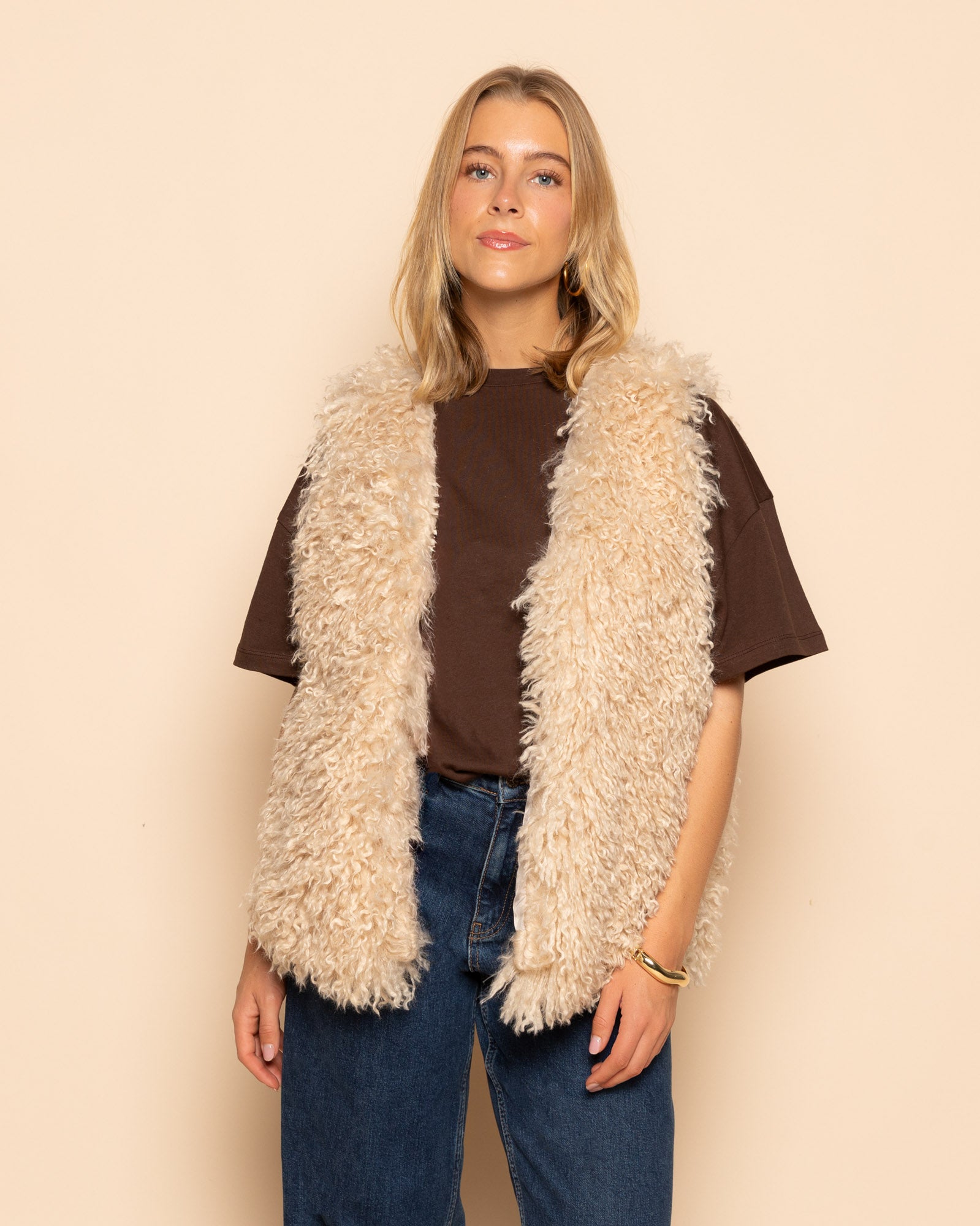 AUBREY HAIRY GILET ZAND
