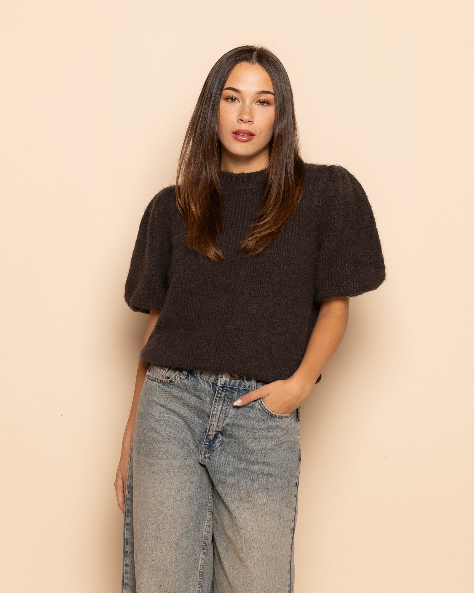 DANI PUFF SLEEVE KNIT BROWN