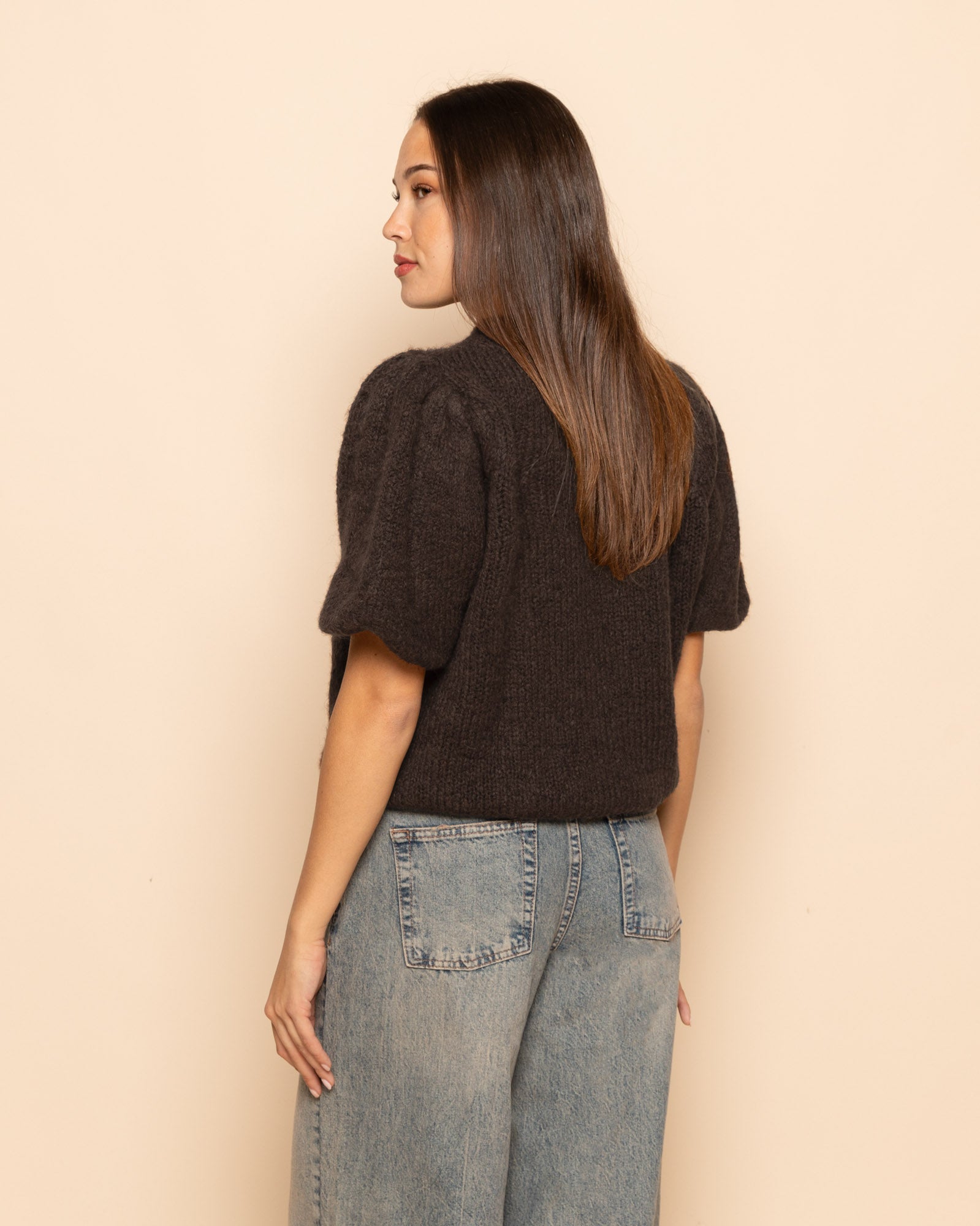 DANI PUFF SLEEVE KNIT BROWN