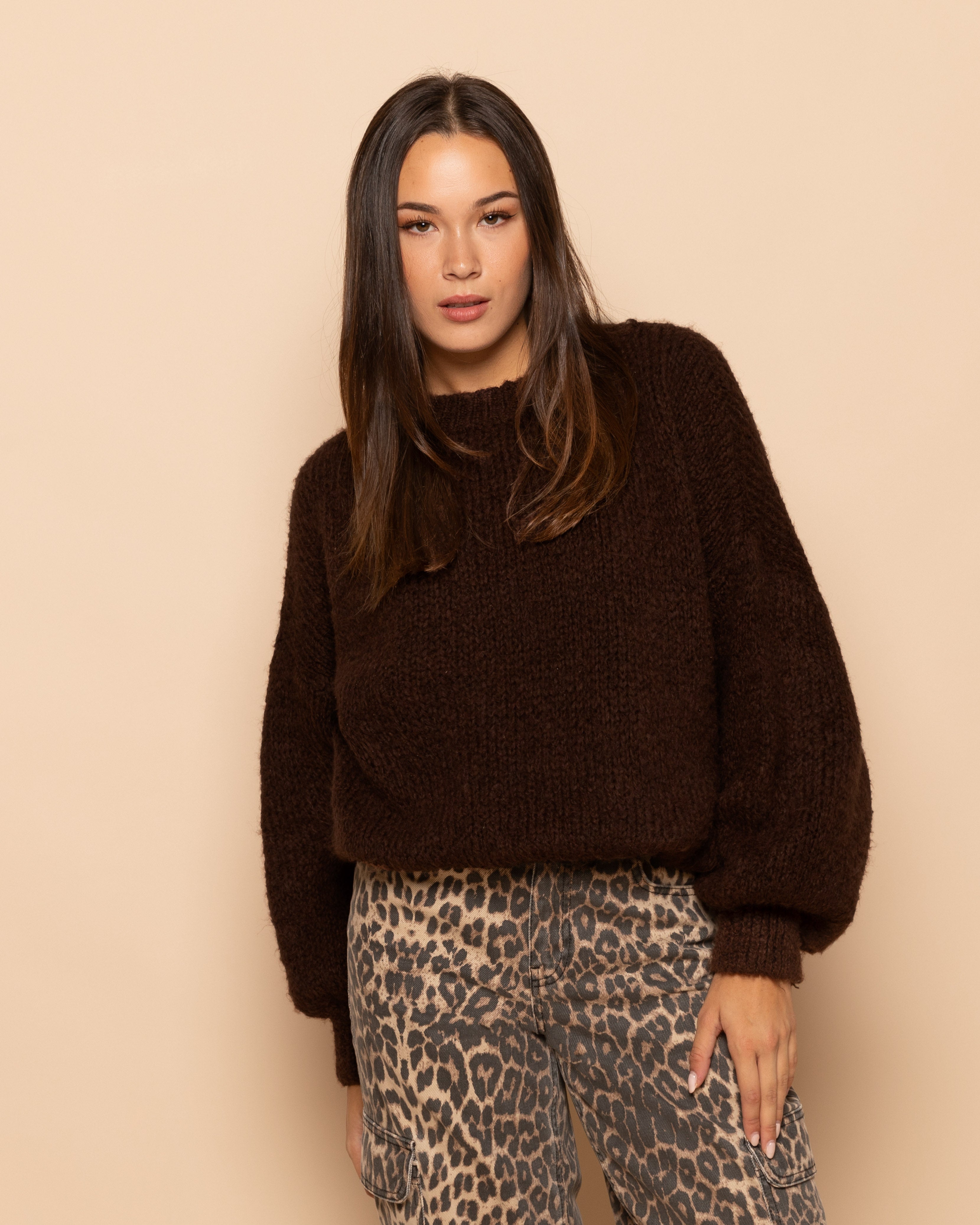 JAMIE KNIT DONKERBRUIN