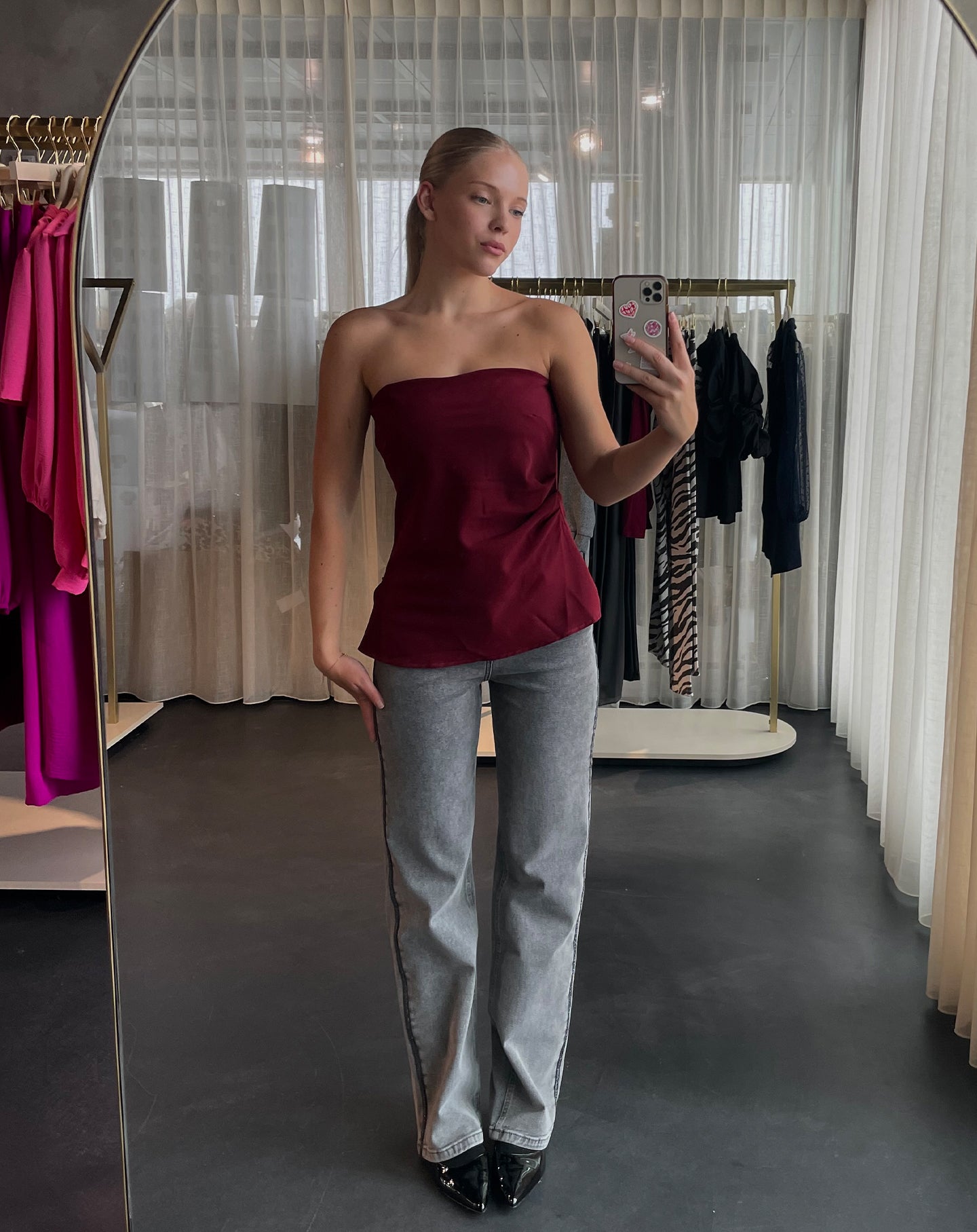 STRAPLESS RUCHED TOP BURGUNDY