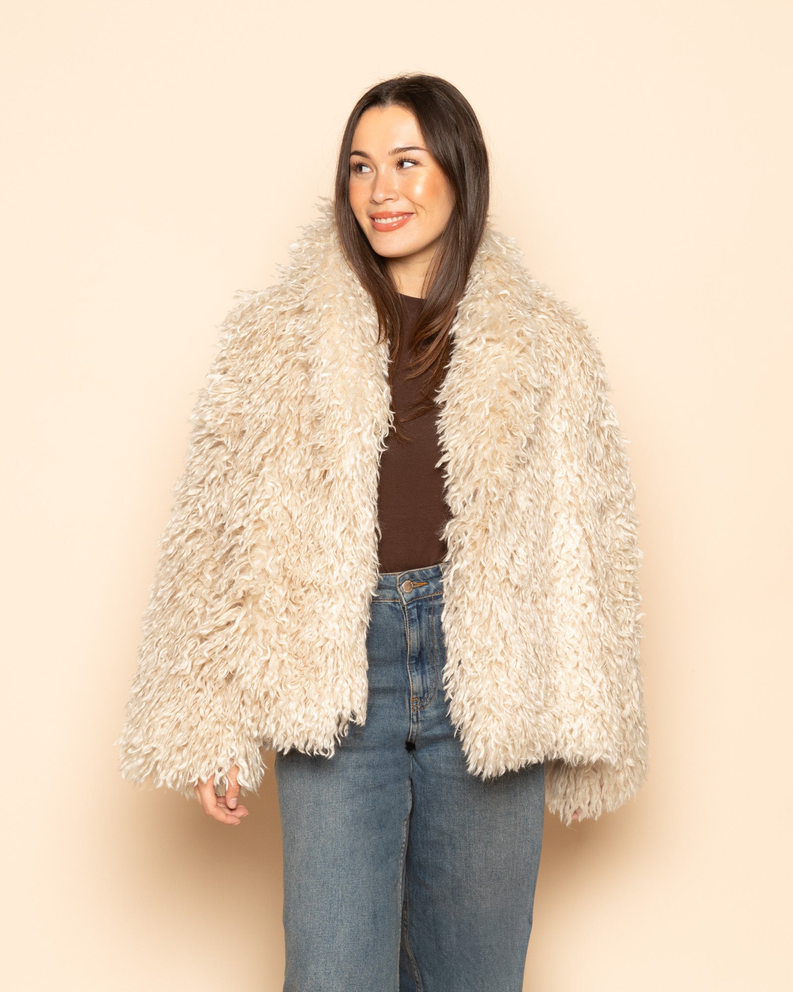 HAIRY COAT ZAND | Most Wanted