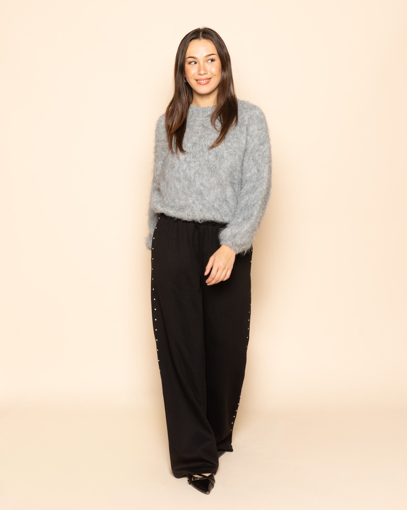 MAUDY STUDDED COMY PANTS BLACK