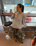 JENNY CAMO BARREL PANTS LEGERGROEN