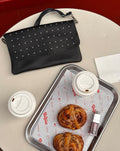 LULU STUDDED FLAP BAG ZWART