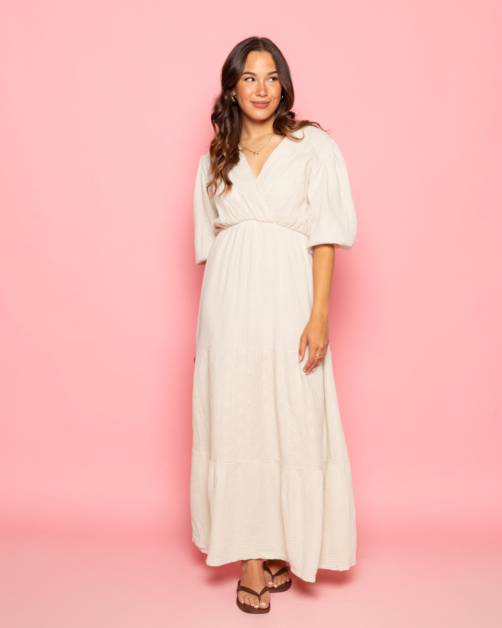 LOIZA FLOWER MOUSSELINE MAXI DRESS ZAND