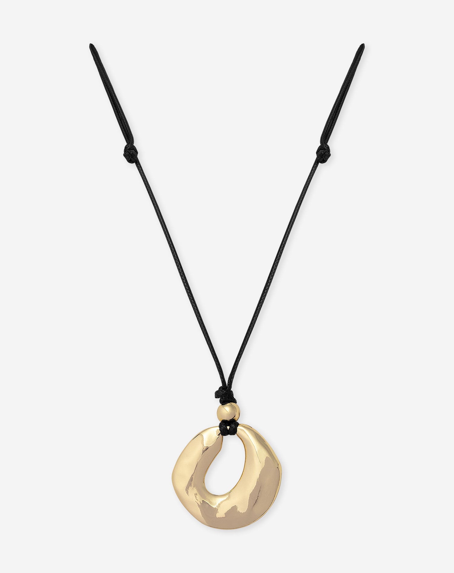 PENDANT CORD NECKLACE