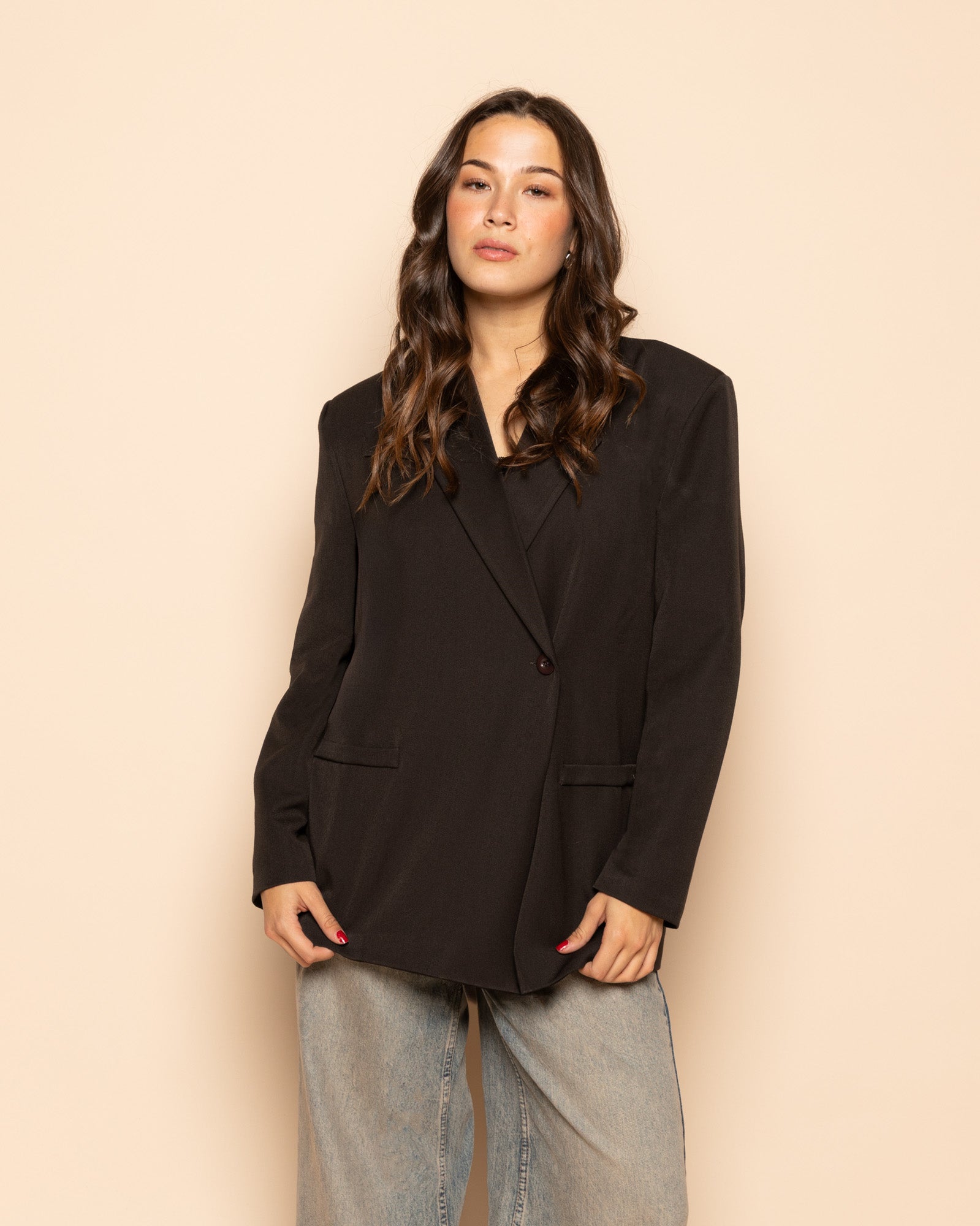 IRIS BOXY BLAZER DONKERBRUIN