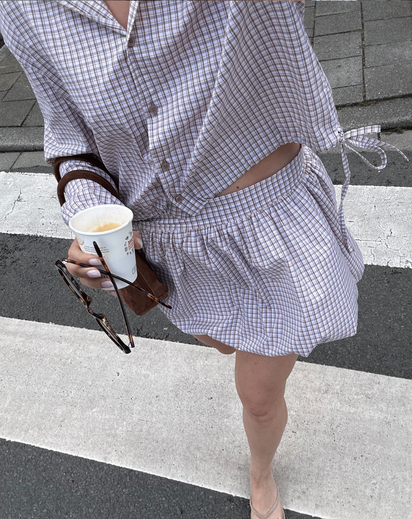 KIRA CHECK BUBBLE HEM SKIRT BROWN