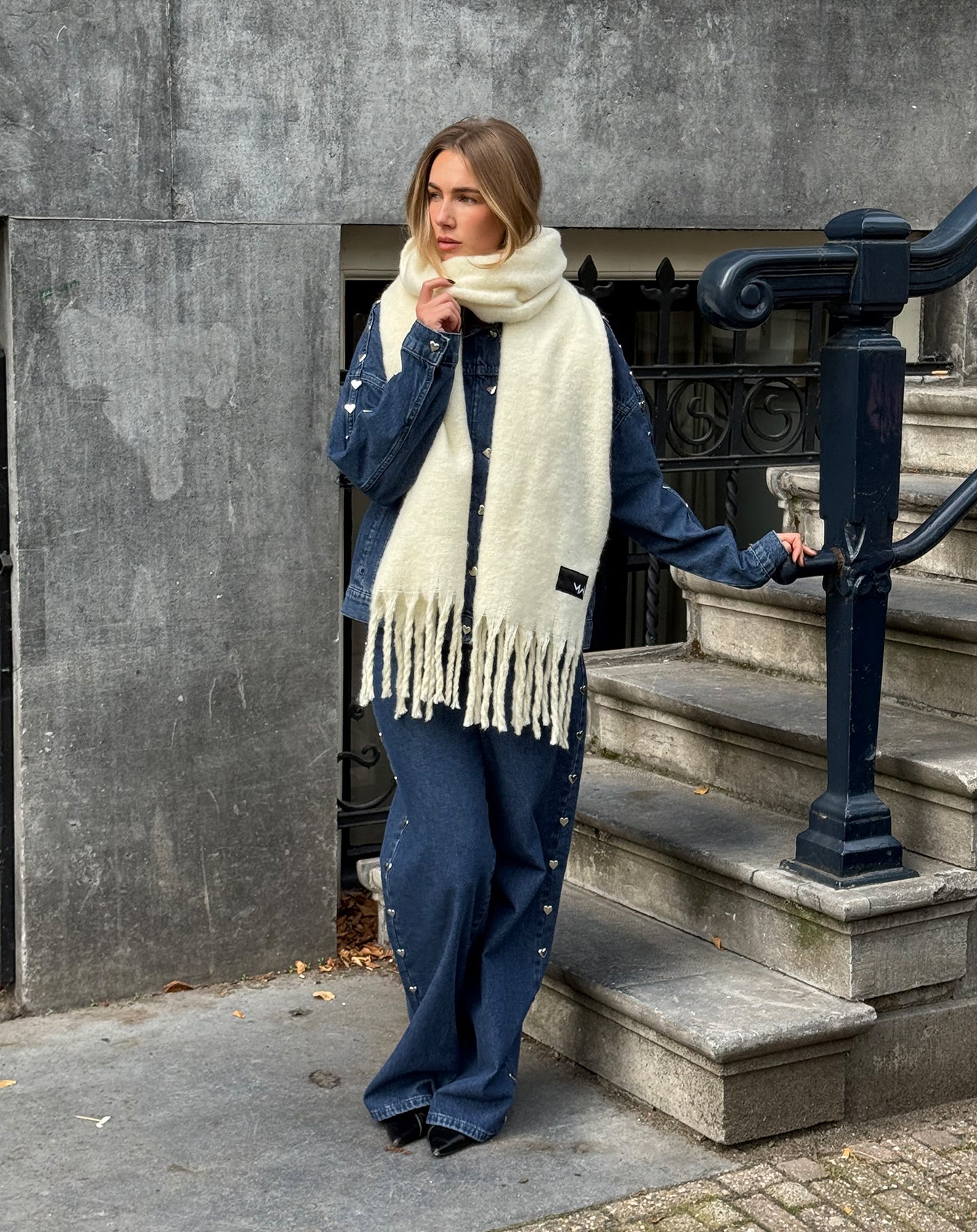 WOVEN SCARF BUTTER YELLOW