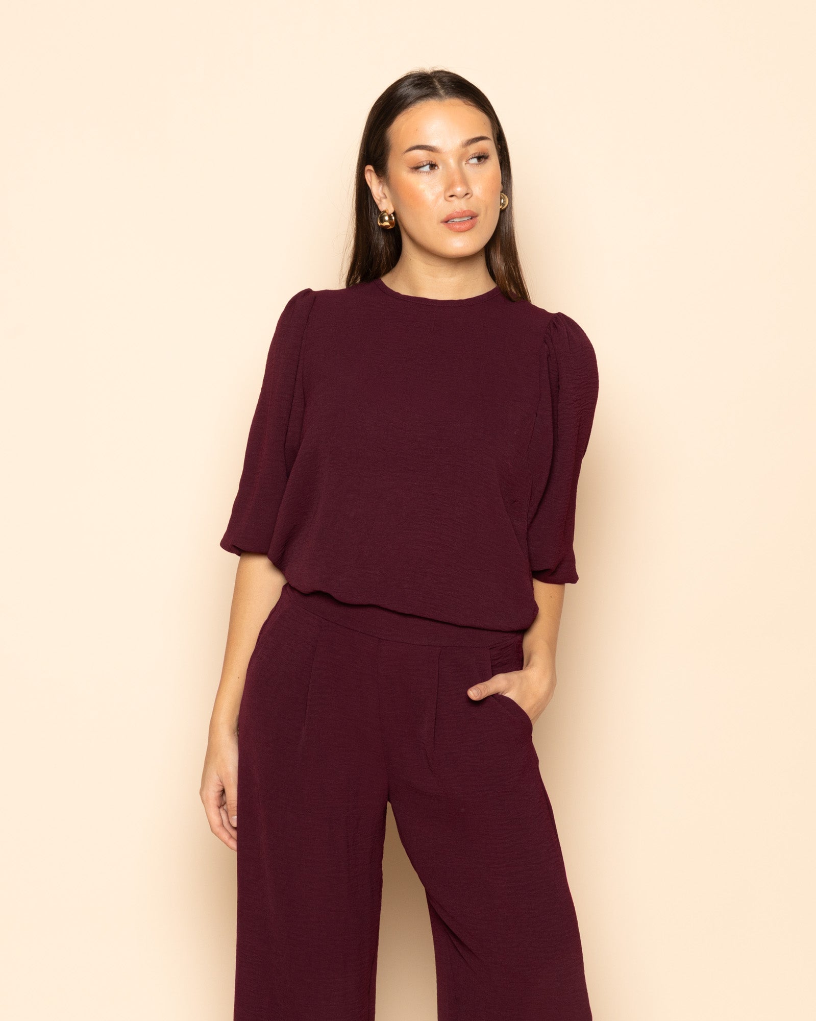 JULIE PUFF SLEEVE TOP DARK BURGUNDY